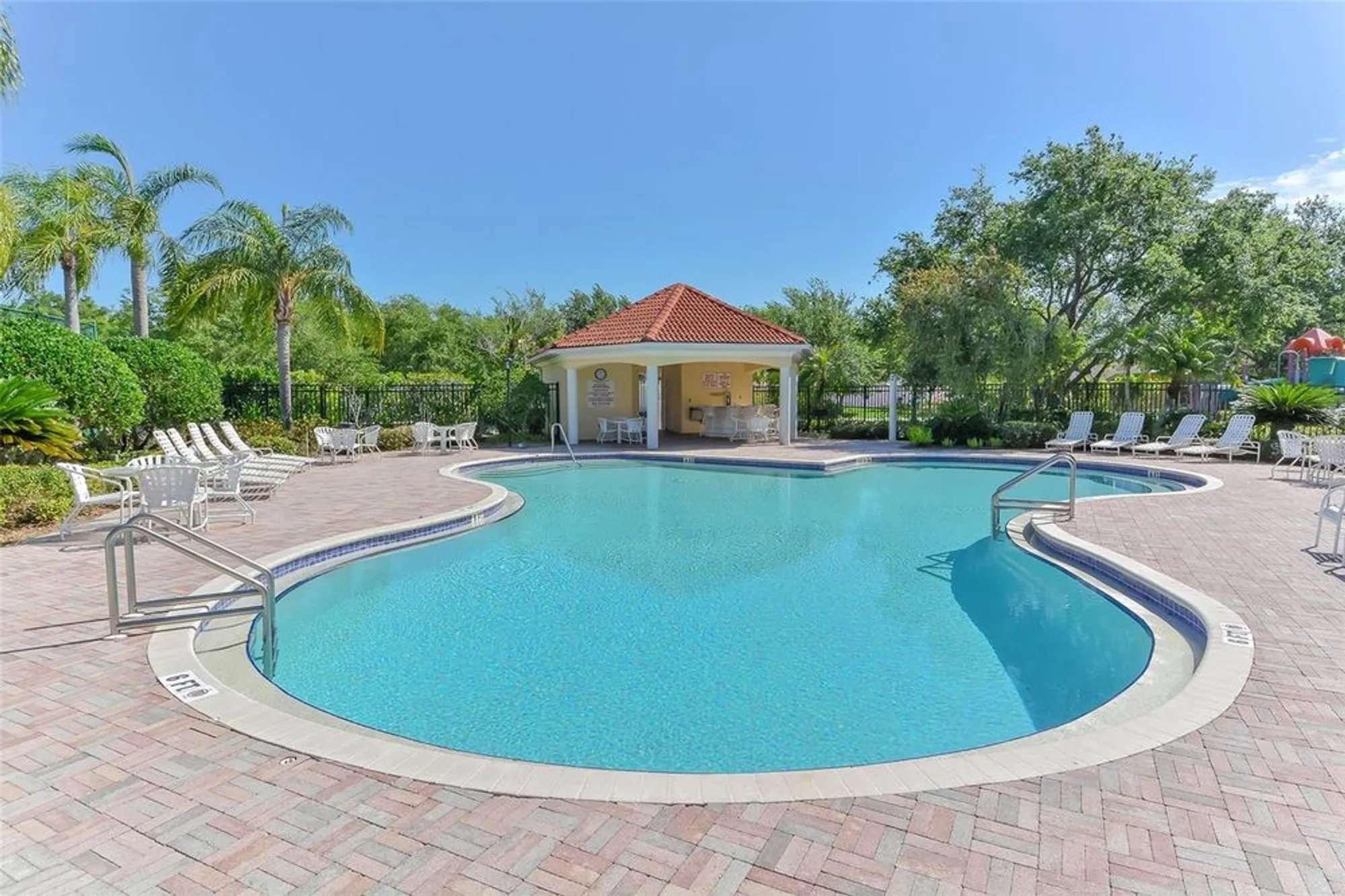Property Slideshow image 44 of 58 | 6734 w country club ln, Sarasota, FL, 34243