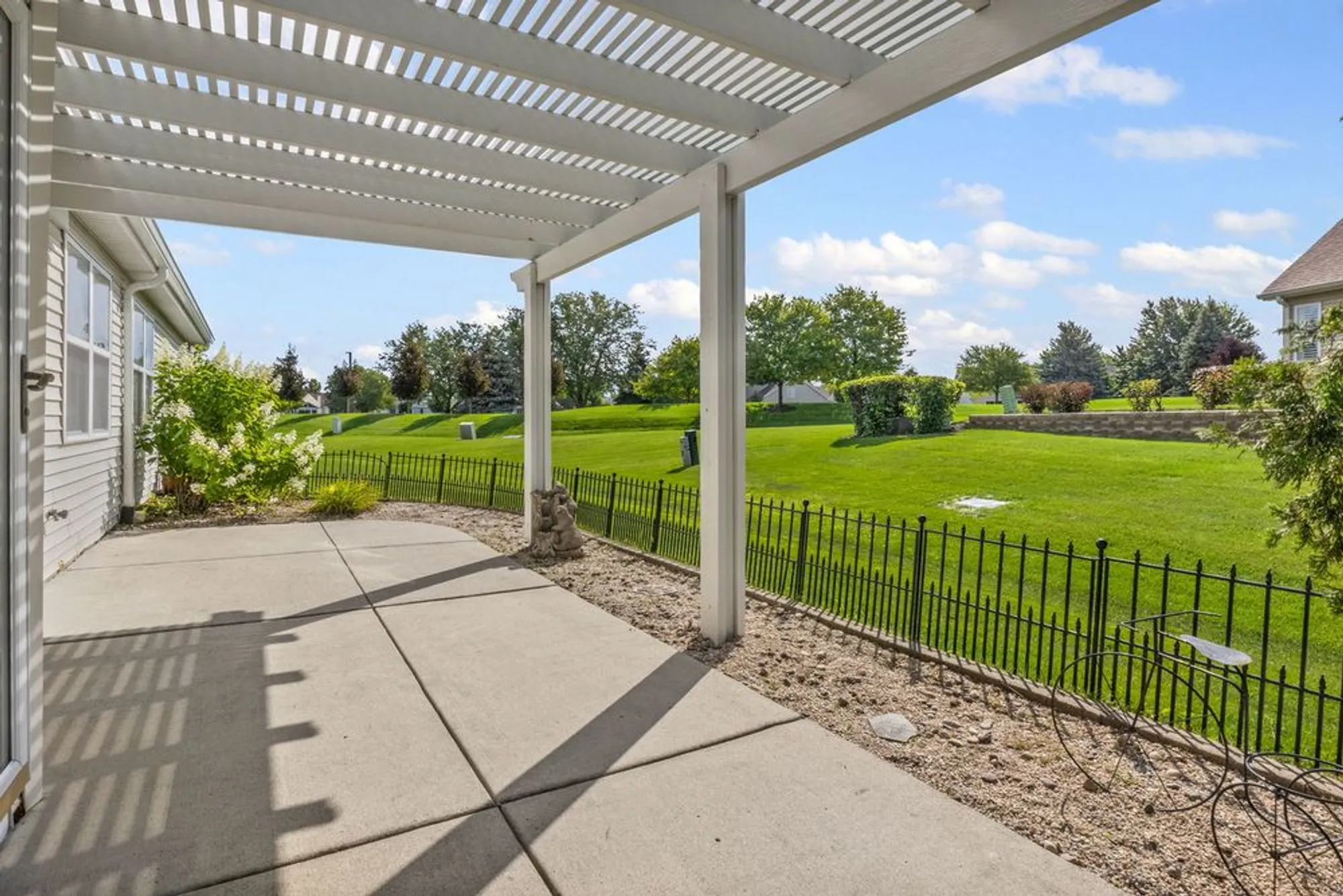 Property Slideshow image 24 of 25 | 21331 w juniper ln, Plainfield, IL, 60544