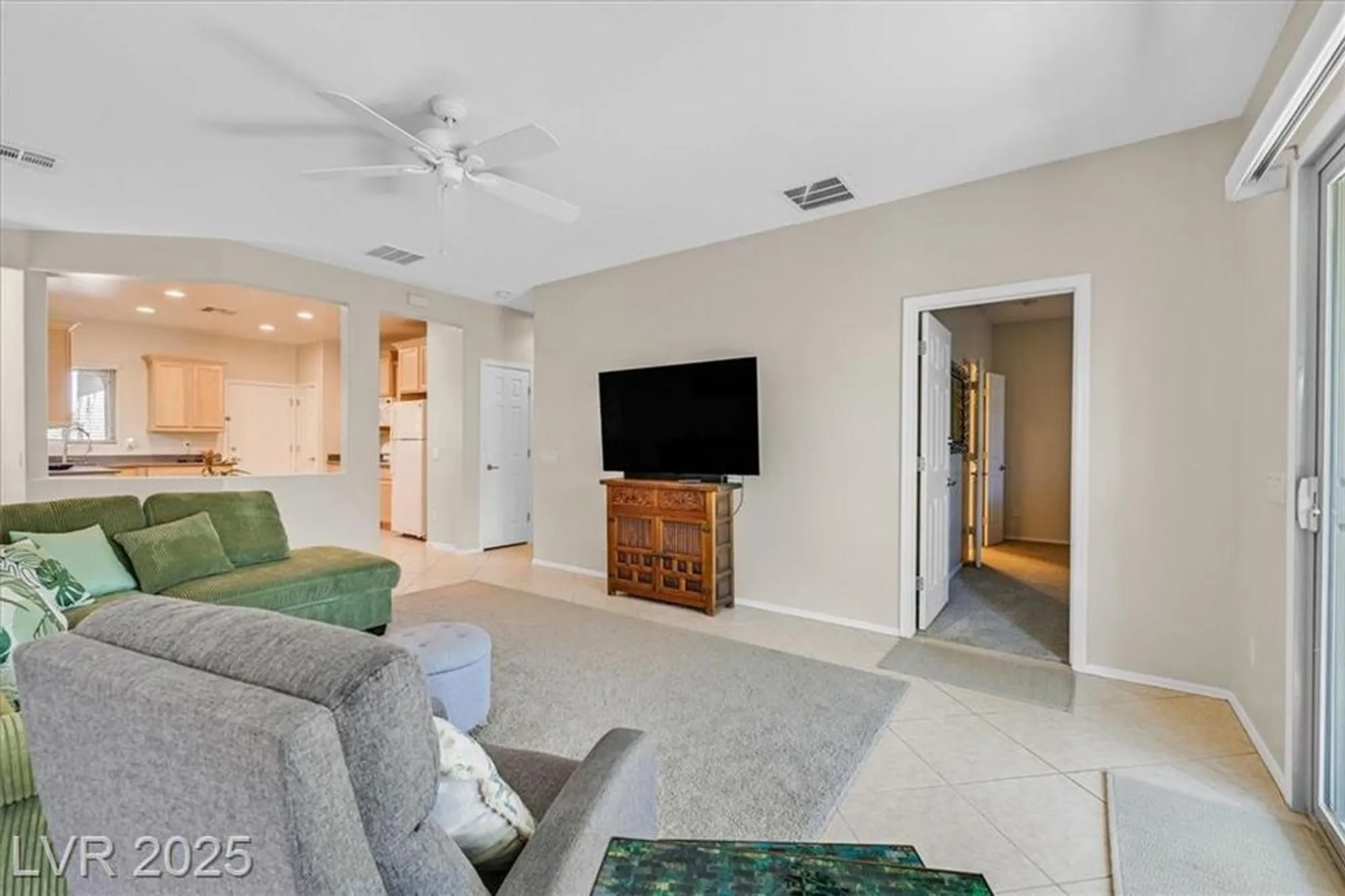 Property Slideshow image 12 of 37 | 6097 falconer ave, Las Vegas, NV, 89122