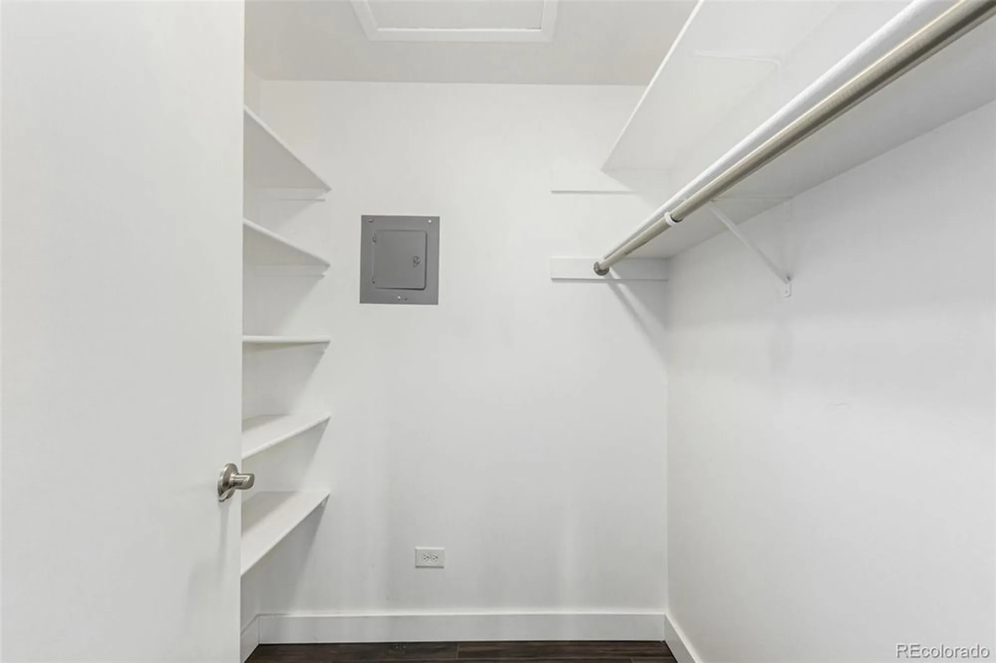 Property Slideshow image 14 of 26 | 300 s clinton st apt 7d, Denver, CO, 80247