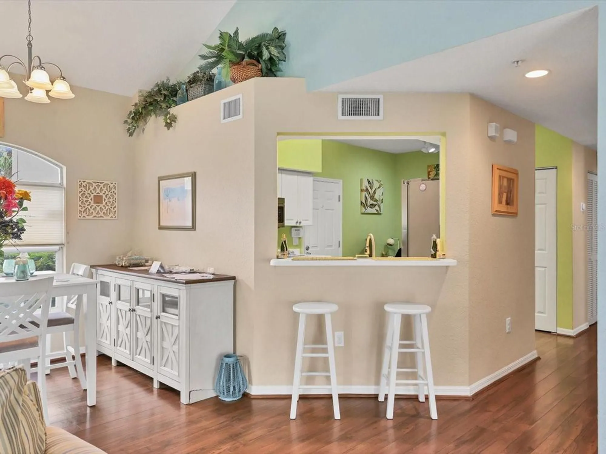 Property Slideshow image 15 of 53 | 7273 cedar hollow cir # 102, Bradenton, FL, 34203