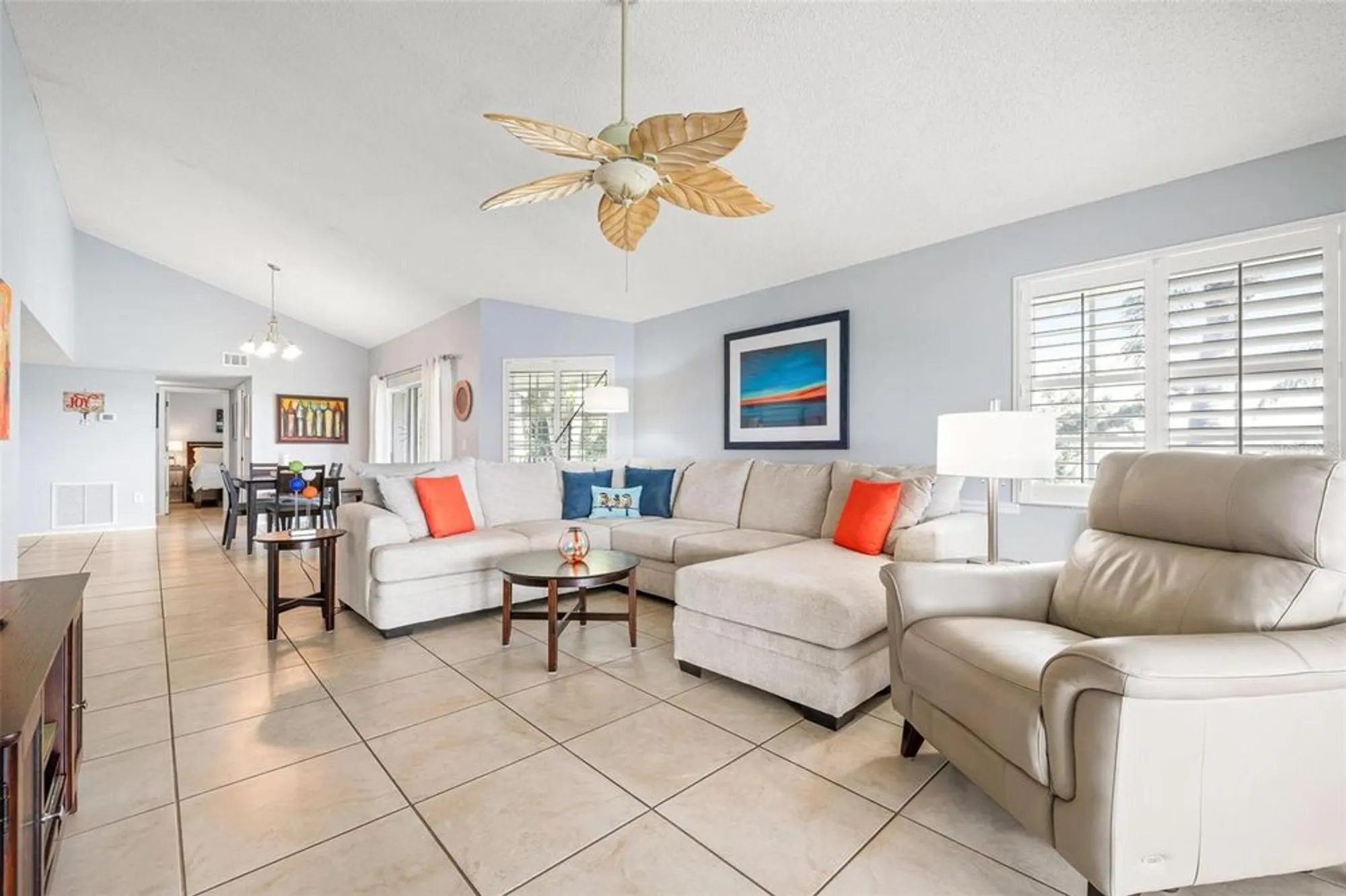 Property Slideshow image 11 of 53 | 1103 edgewater cir # 1103, Bradenton, FL, 34209