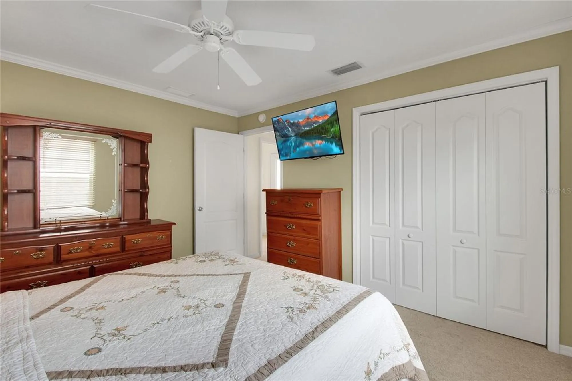 Property Slideshow image 21 of 30 | 17270 se 94th coults cir, The Villages, FL, 32162
