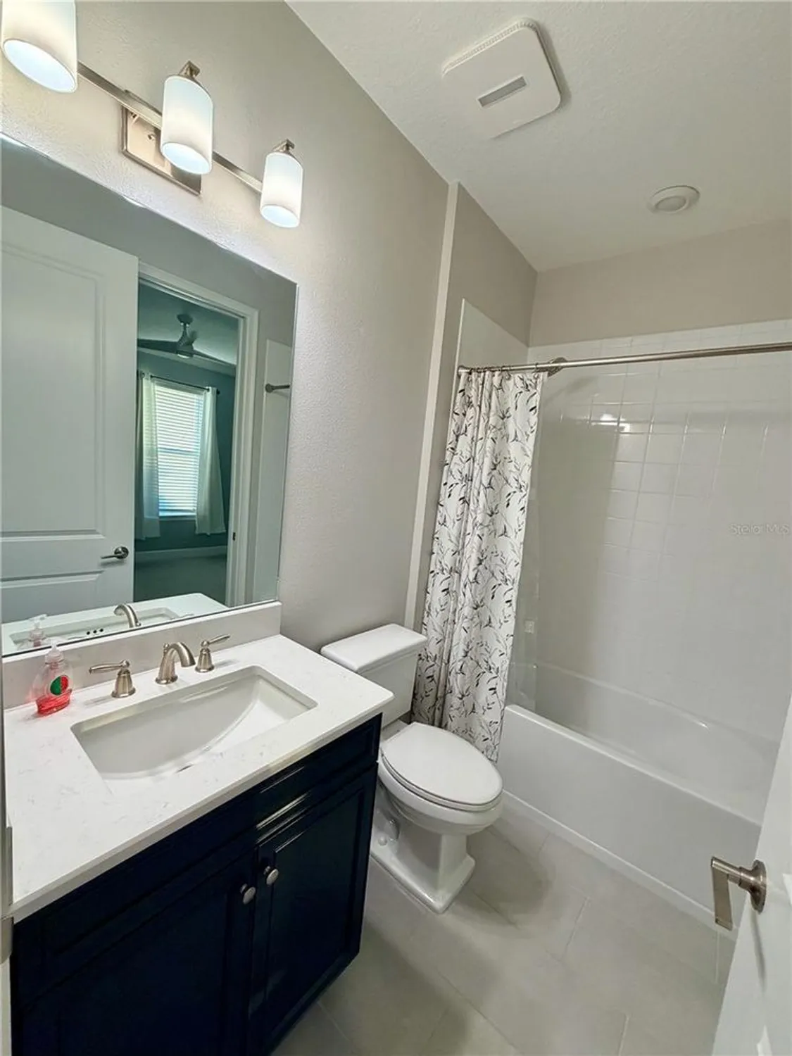 Property Slideshow image 18 of 51 | 3019 formia ct, Bradenton, FL, 34211