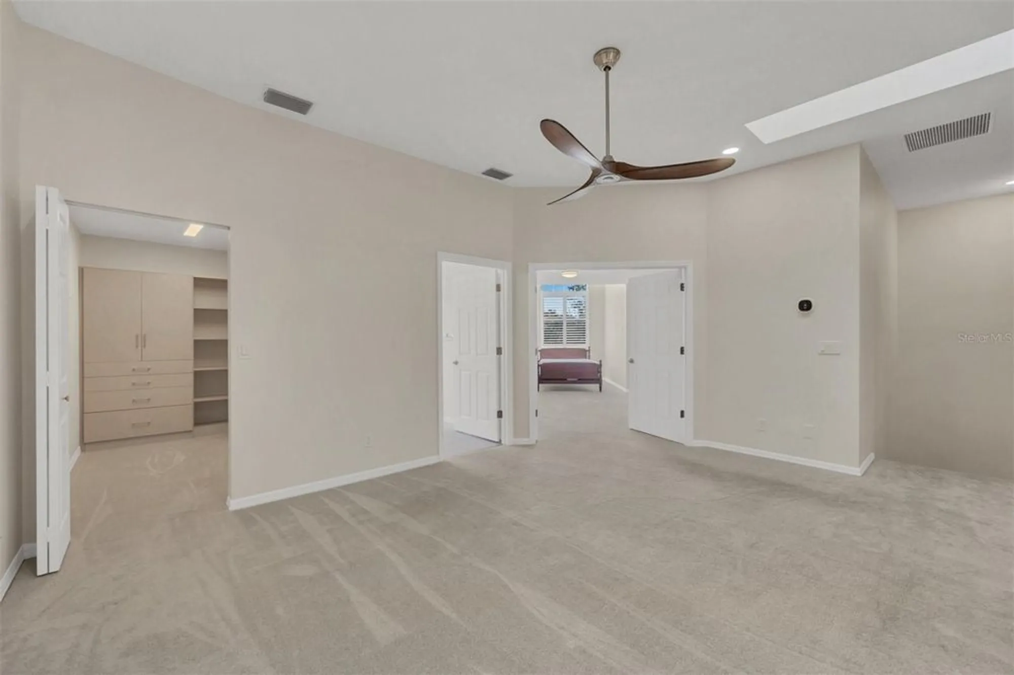 Property Slideshow image 31 of 66 | 1719 starling dr # 1719, Sarasota, FL, 34231