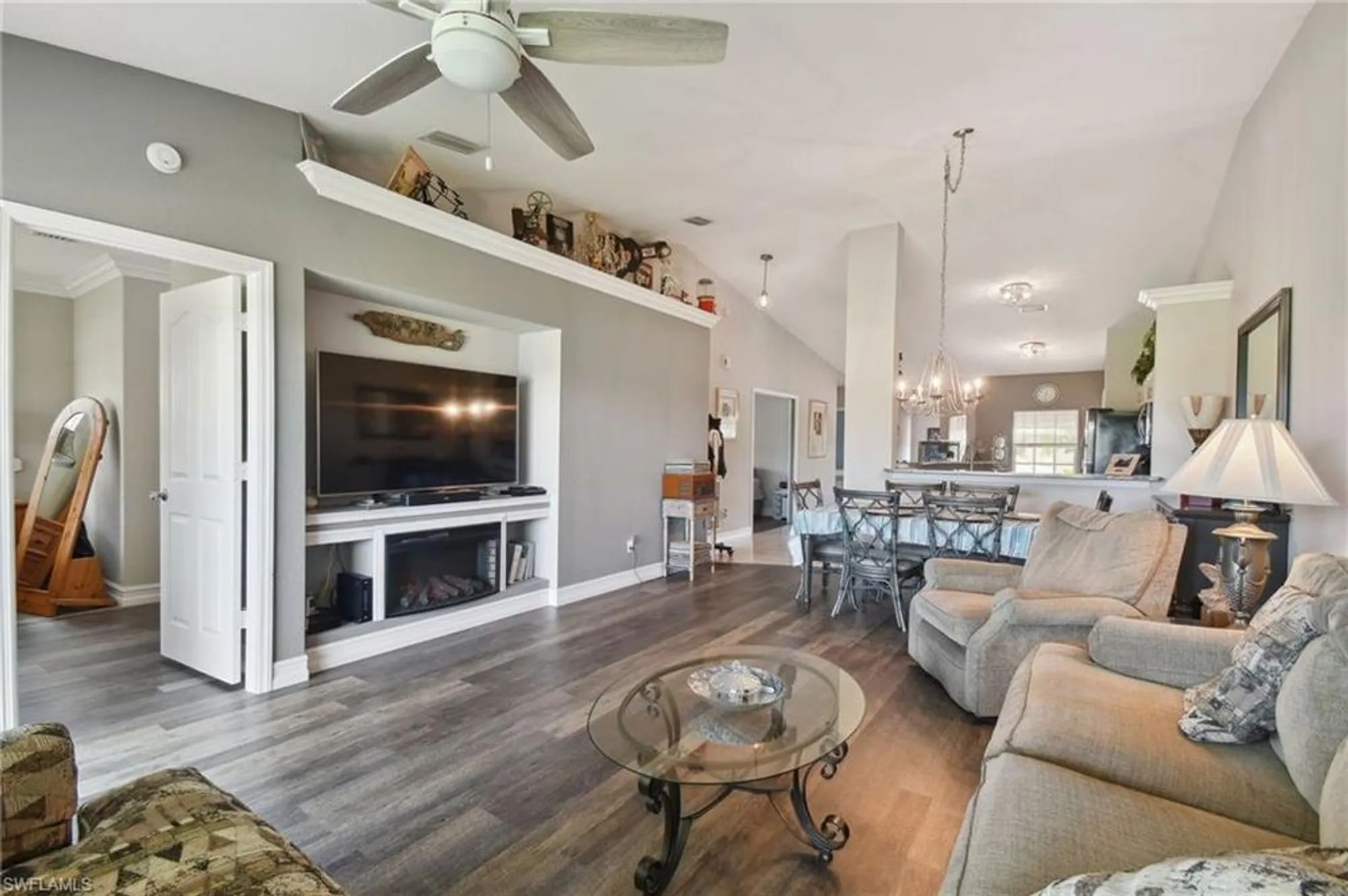 Property Slideshow image 16 of 46 | 9165 michael cir 1002, Naples, FL, 34113