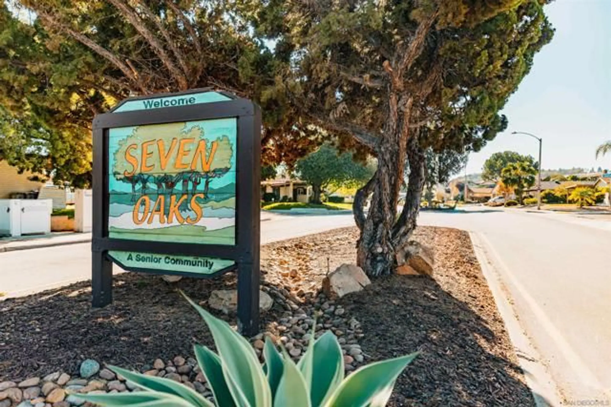 Property Slideshow image 52 of 57 | 16482 roca dr, San Diego, CA, 92128