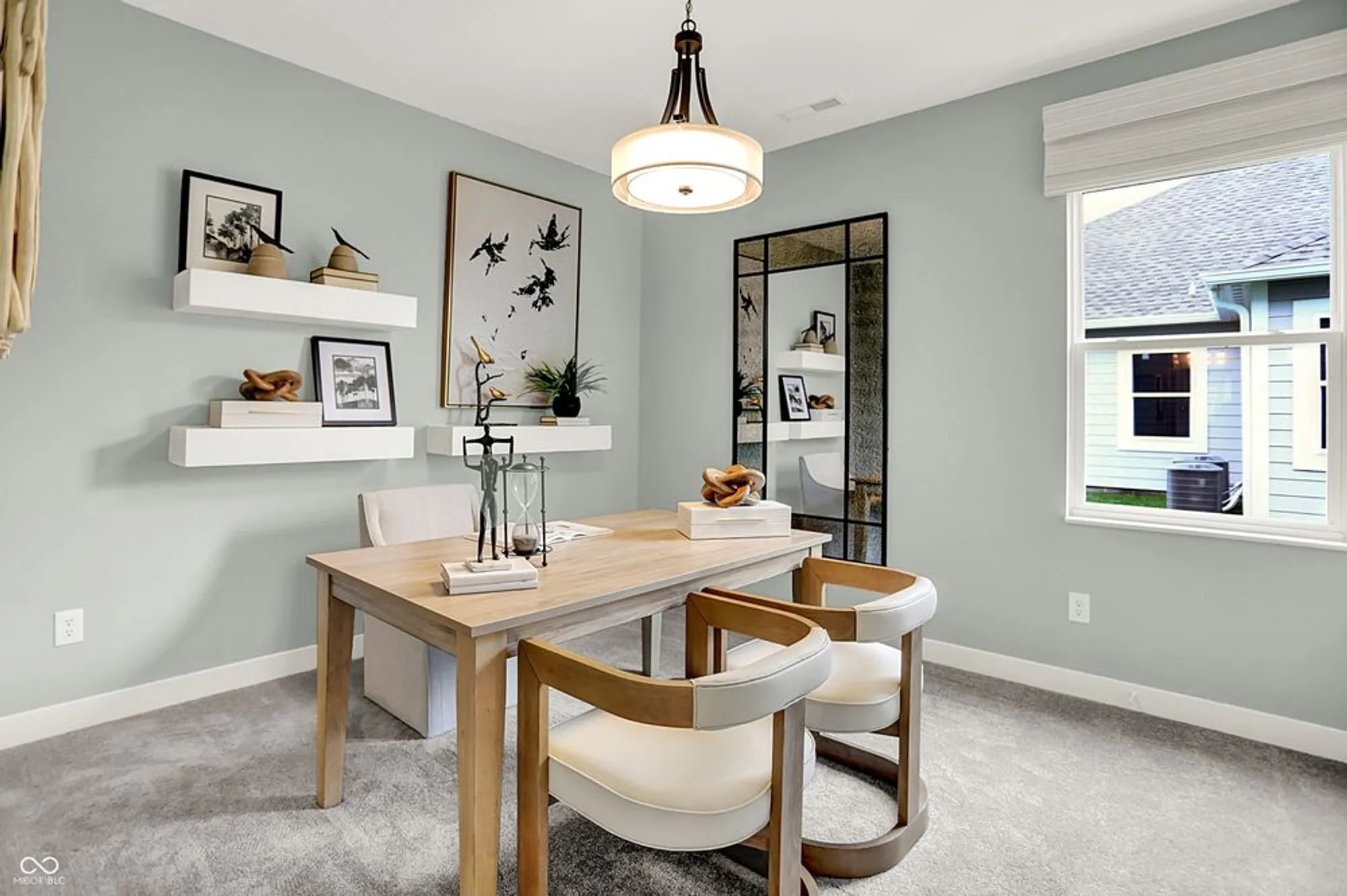 Property Slideshow image 14 of 26 | 5258 foxley park ln, Avon, IN, 46123