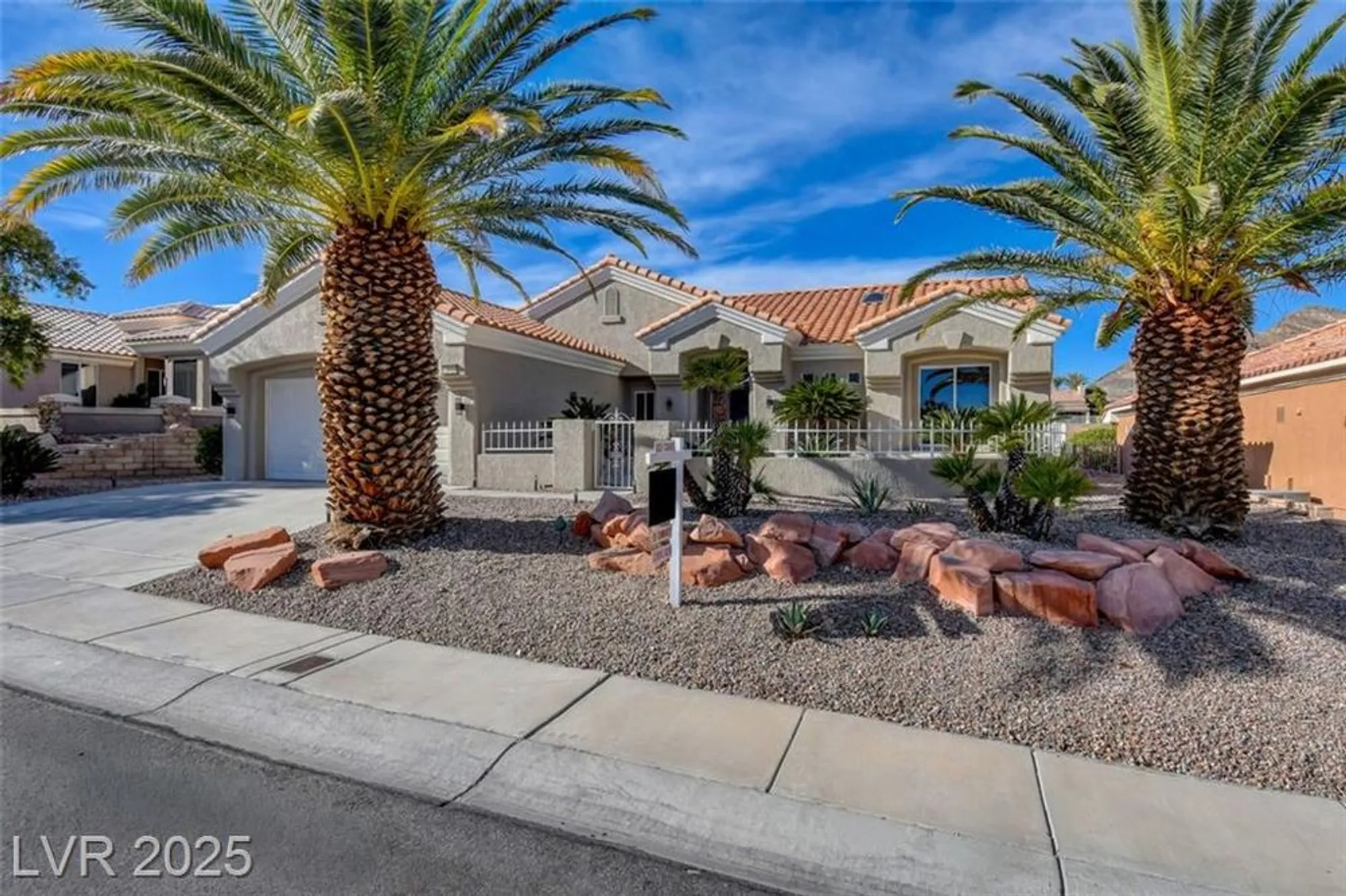 Property Slideshow image 38 of 42 | 10720 back plains dr, Las Vegas, NV, 89134