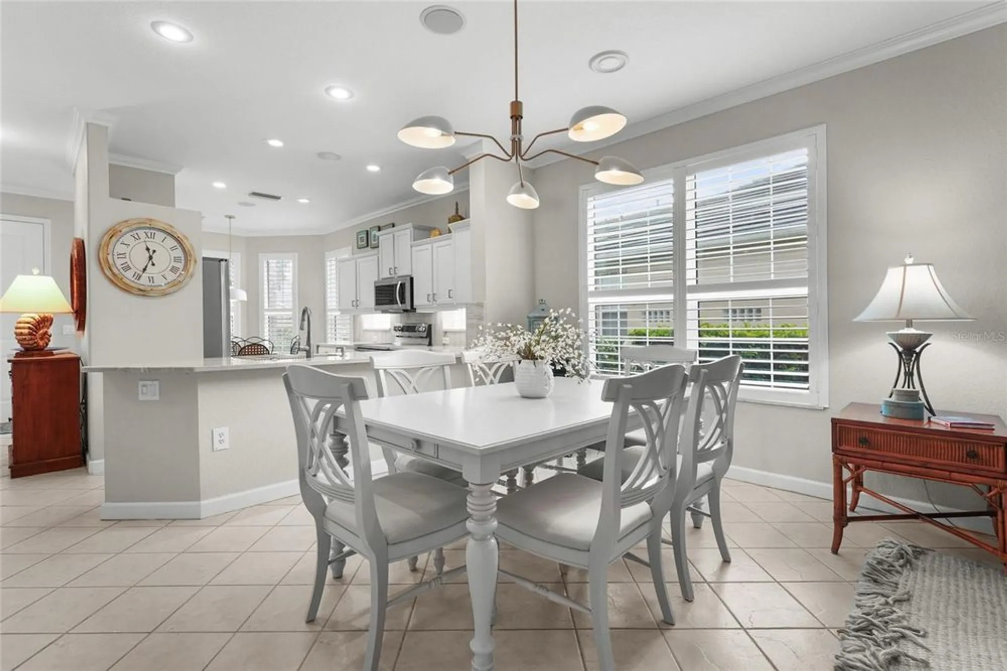 Property Slideshow image 12 of 54 | 4840 lakescene pl, Sarasota, FL, 34243