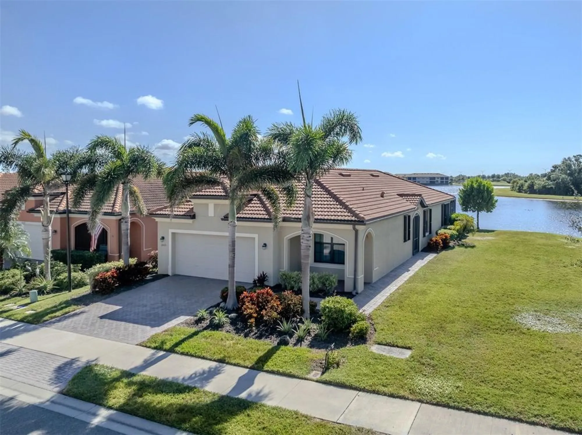 Property Slideshow image 30 of 74 | 10025 cozy grove dr, Venice, FL, 34293
