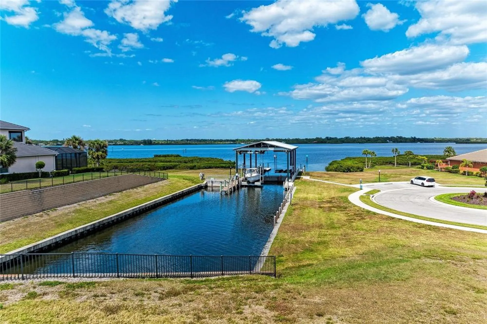 Property Slideshow image 49 of 57 | 1010 tidewater shores loop 304, Bradenton, FL, 34208