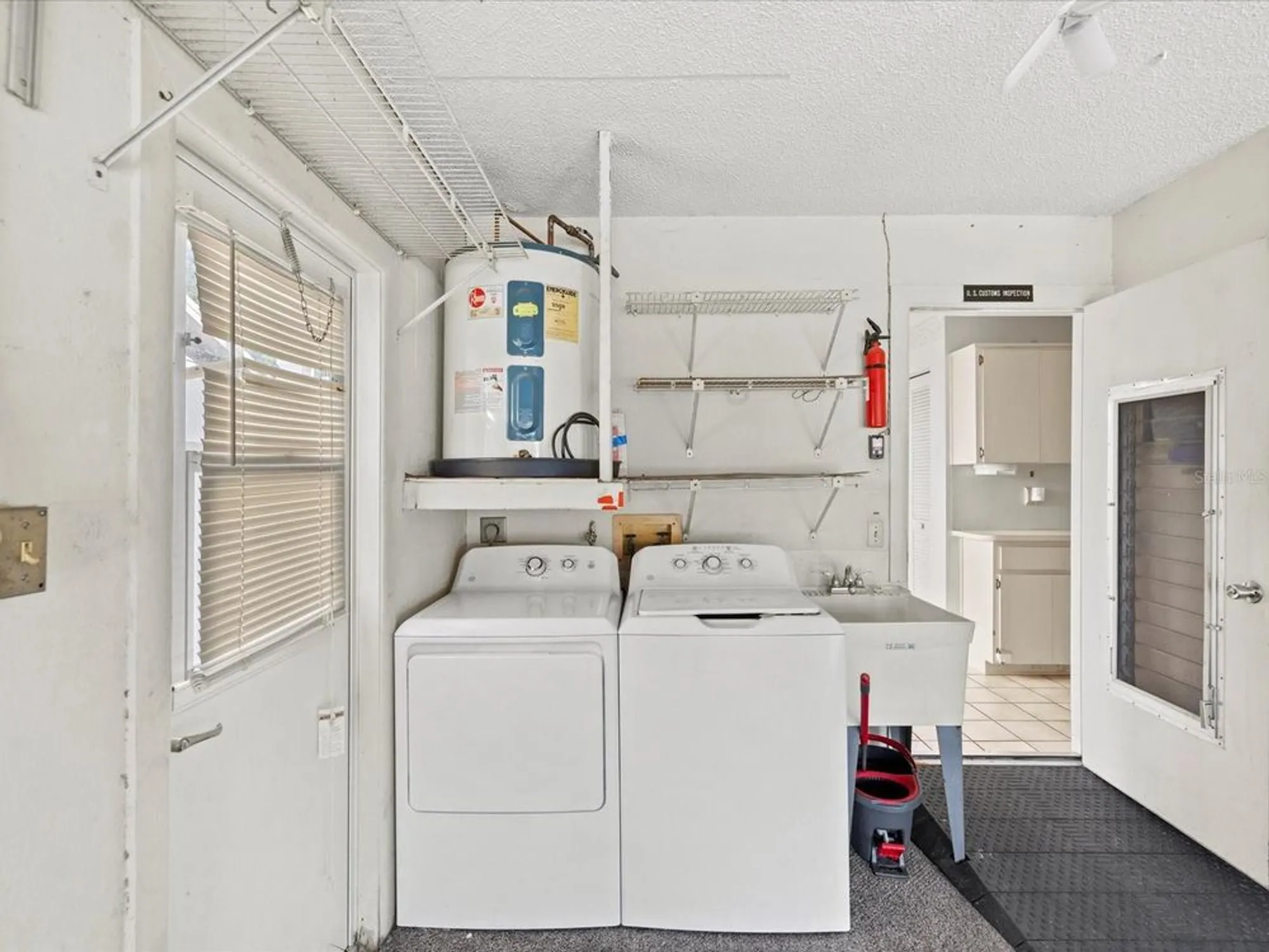 Property Slideshow image 24 of 61 | 11636 aspenwood dr, New Port Richey, FL, 34654