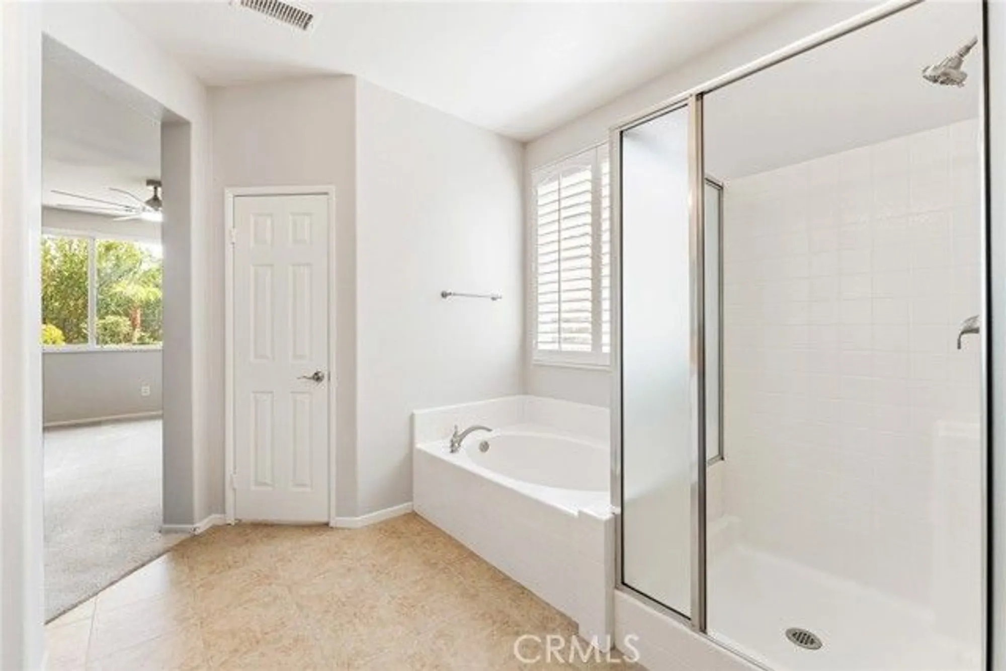 Property Slideshow image 16 of 43 | 28641 coolwater ct, Menifee, CA, 92584
