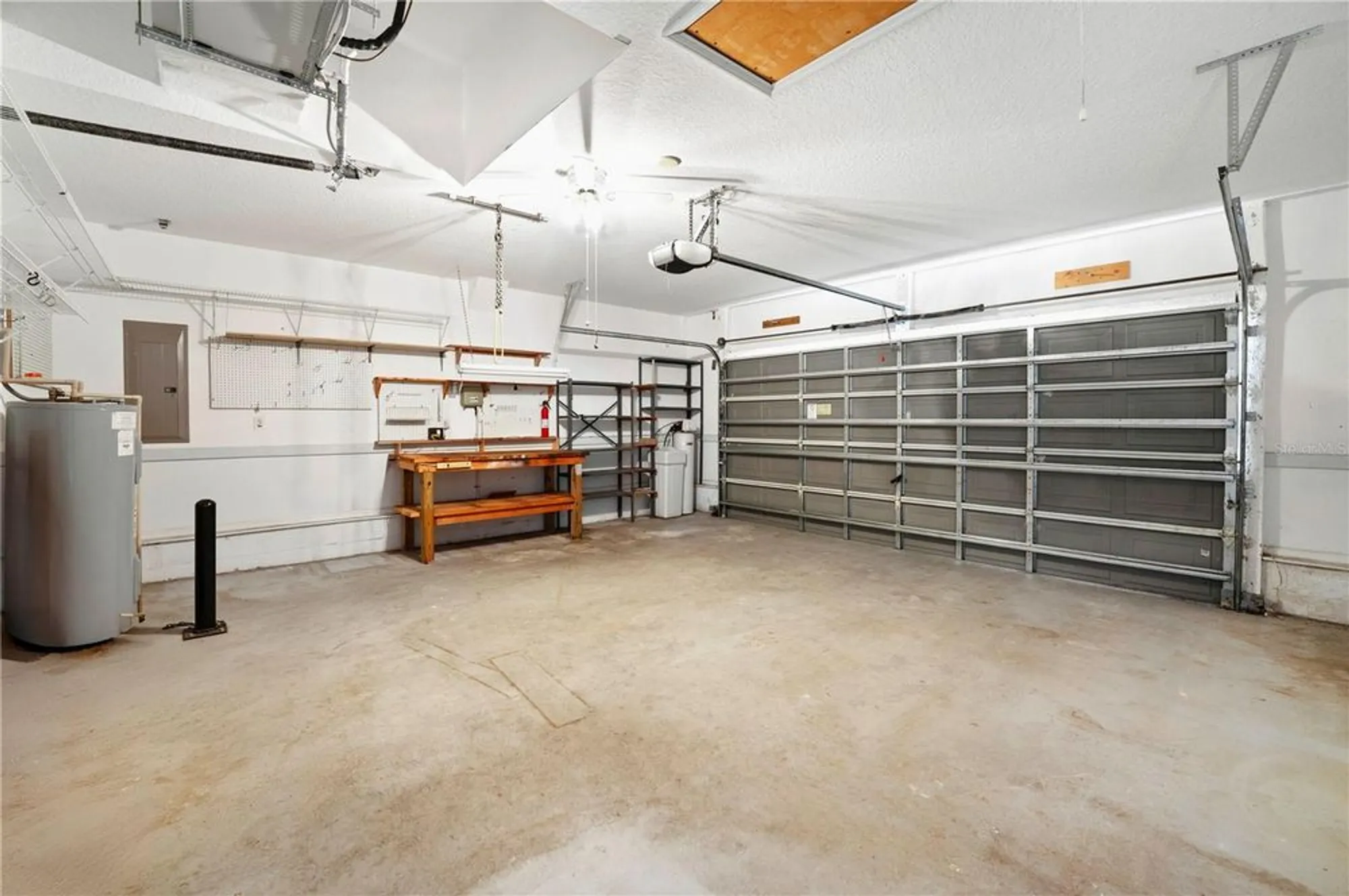 Property Slideshow image 43 of 49 | 11094 se 173rd ln, Summerfield, FL, 34491