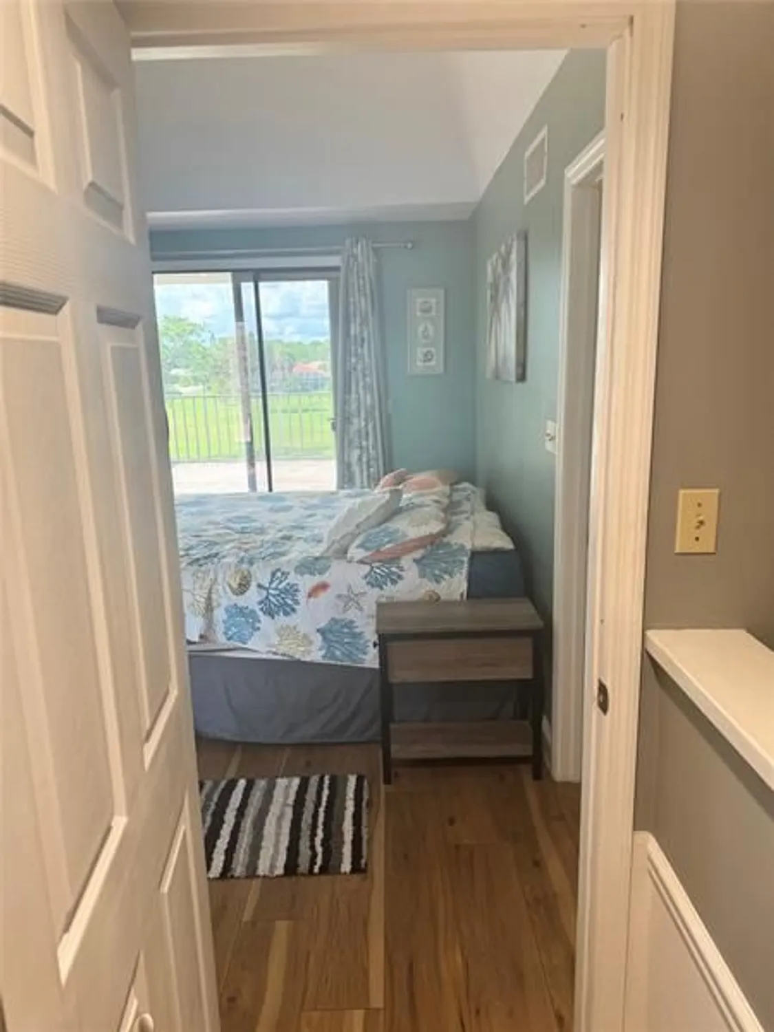 Property Slideshow image 10 of 49 | 3500 twin lakes ter apt 206, Fort Pierce, FL, 34951