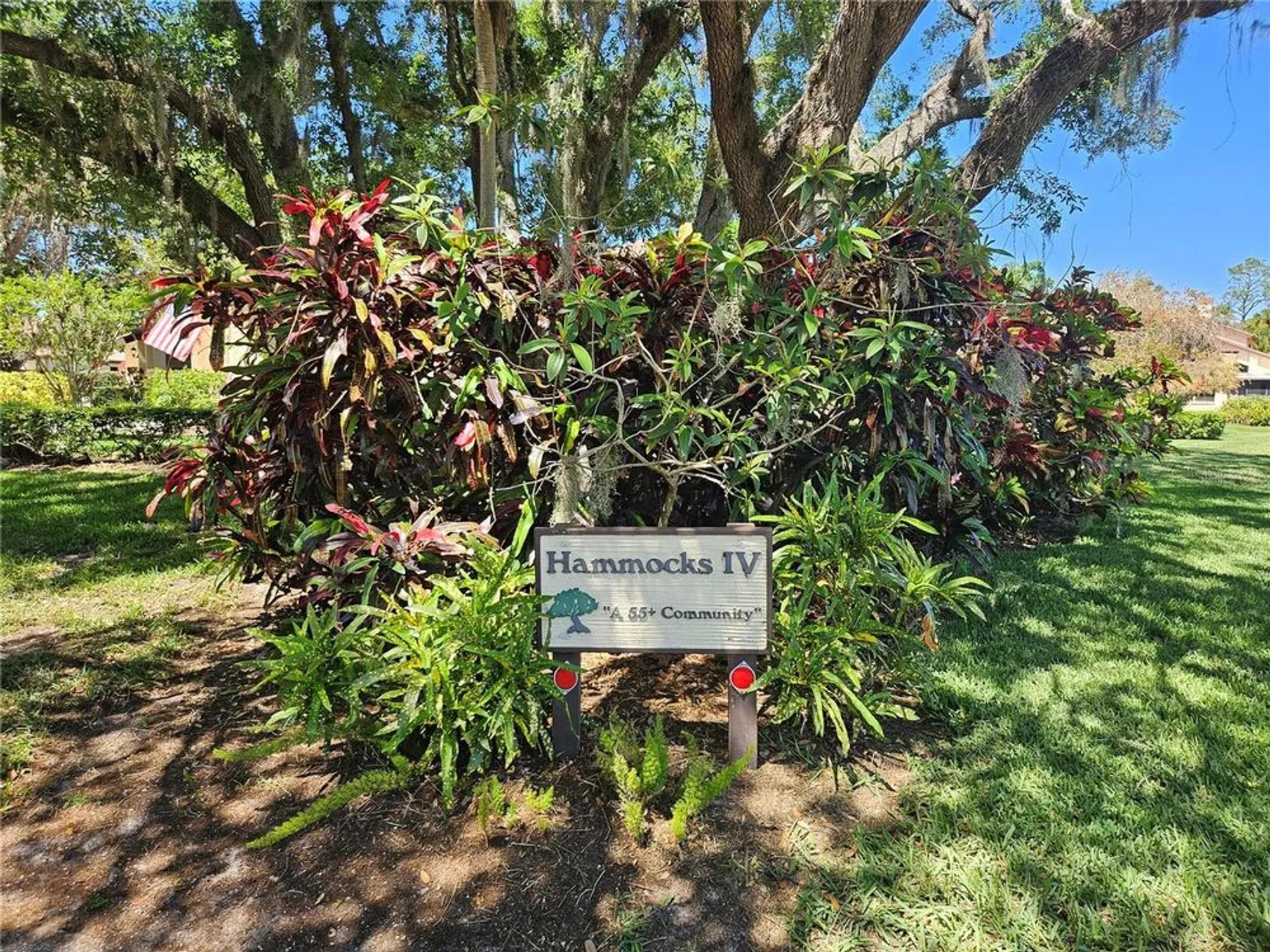 Property Slideshow image 89 of 94 | 7254 oak moss dr 72, Sarasota, FL, 34241