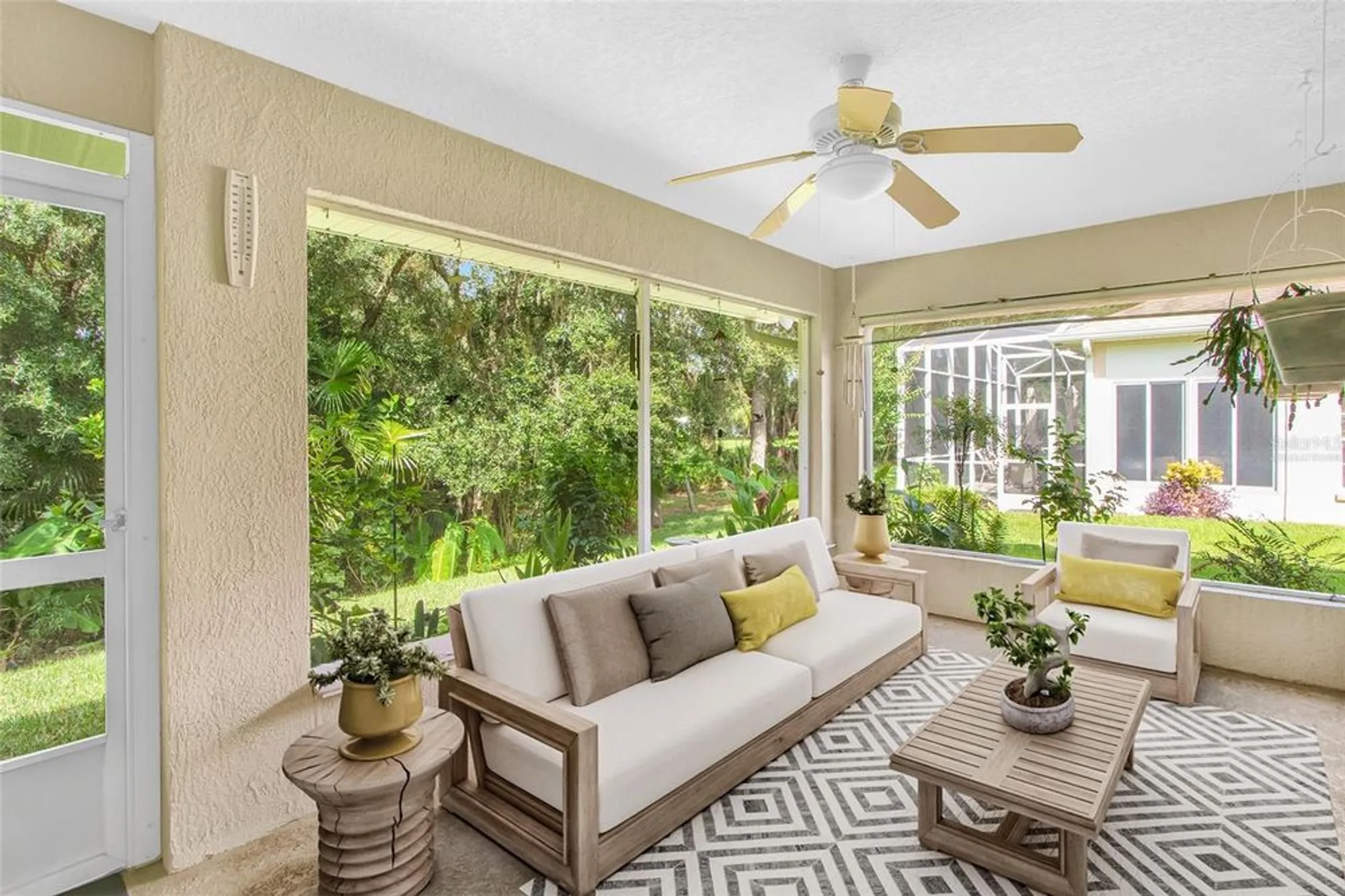 Property Slideshow image 14 of 59 | 5351 aurora dr, Leesburg, FL, 34748