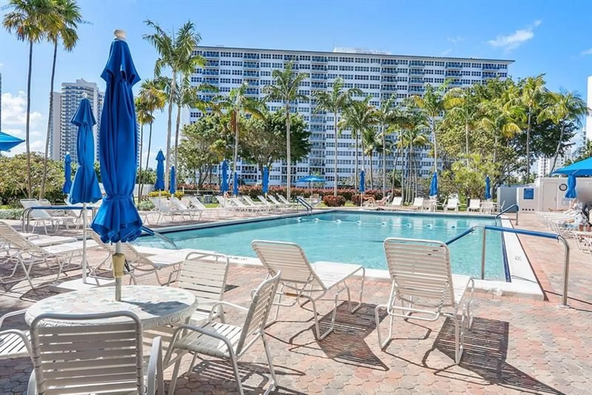 Property Slideshow image 24 of 53 | 3300 ne 36th st 303, Fort Lauderdale, FL, 33308