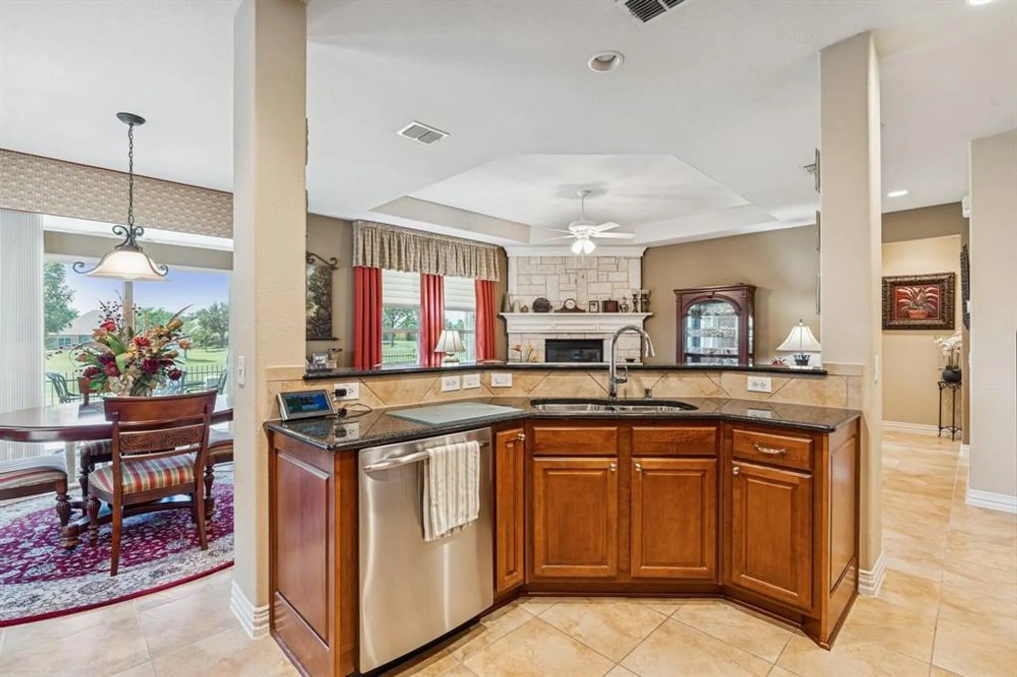 Property Slideshow image 9 of 32 | 7313 reflection bay dr, Frisco, TX, 75036