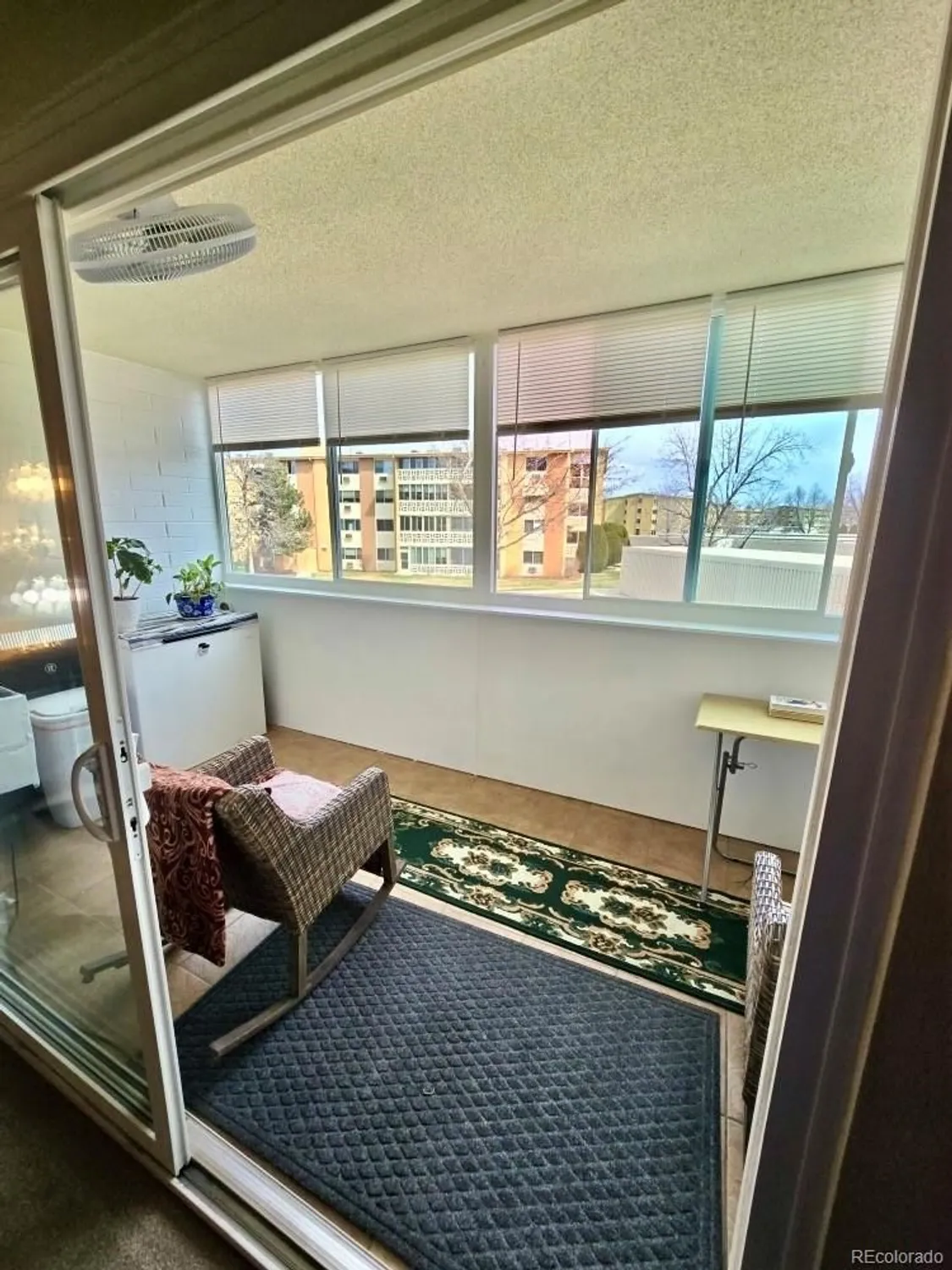 Property Slideshow image 7 of 12 | 635 s alton way 1b, Denver, CO, 80247