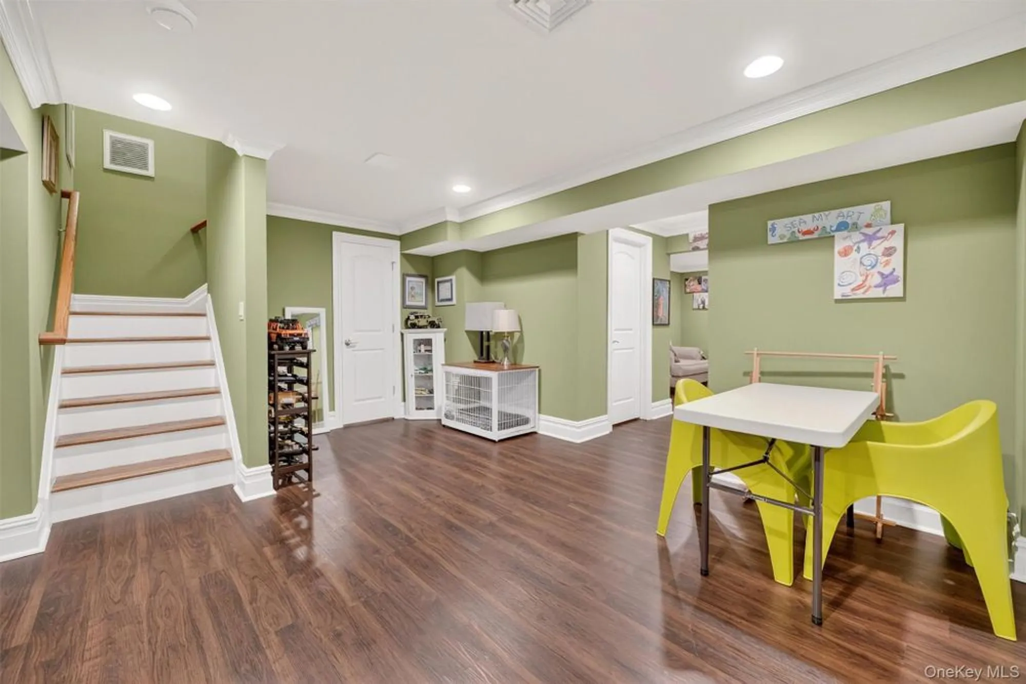 Property Slideshow image 28 of 44 | 29 michael roberts ct, Pearl River, NY, 10965