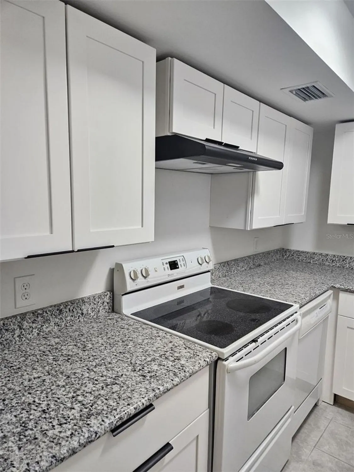 Property Slideshow image 9 of 34 | 21280 brinson ave 205, Port Charlotte, FL, 33952