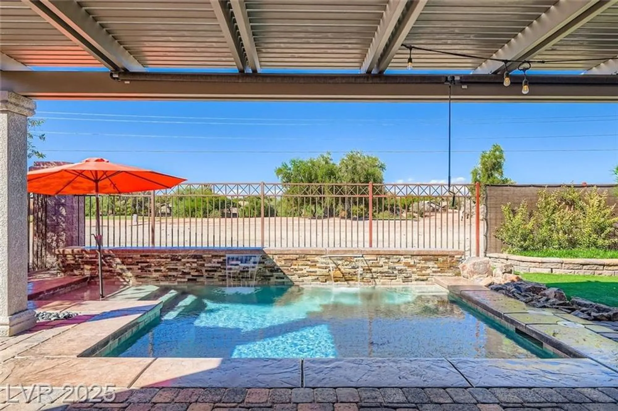 Property Slideshow image 34 of 45 | 3385 blue ribbon downs st, Las Vegas, NV, 89122