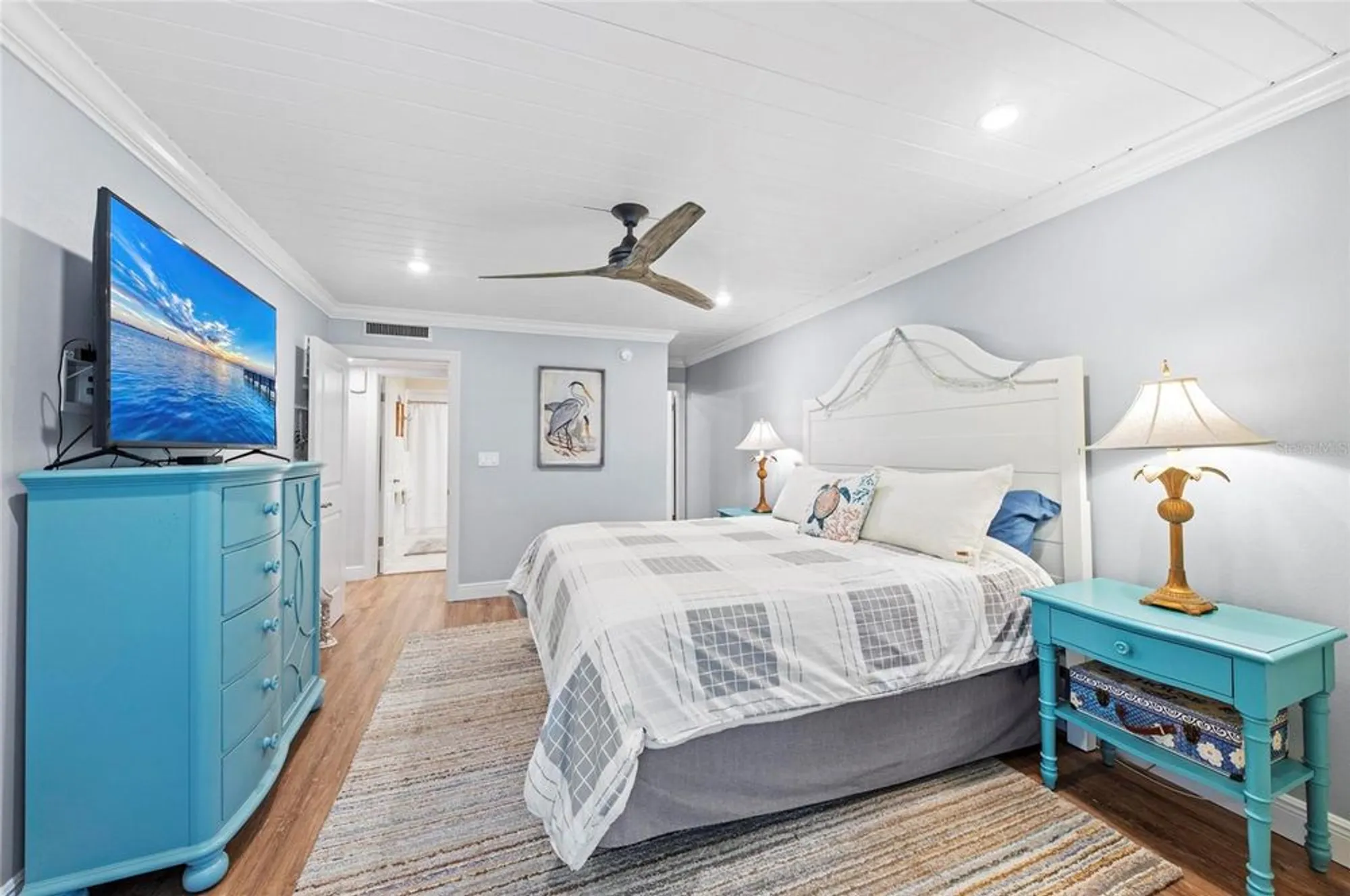 Property Slideshow image 26 of 55 | 101 whispering sands dr apt 307, Sarasota, FL, 34242