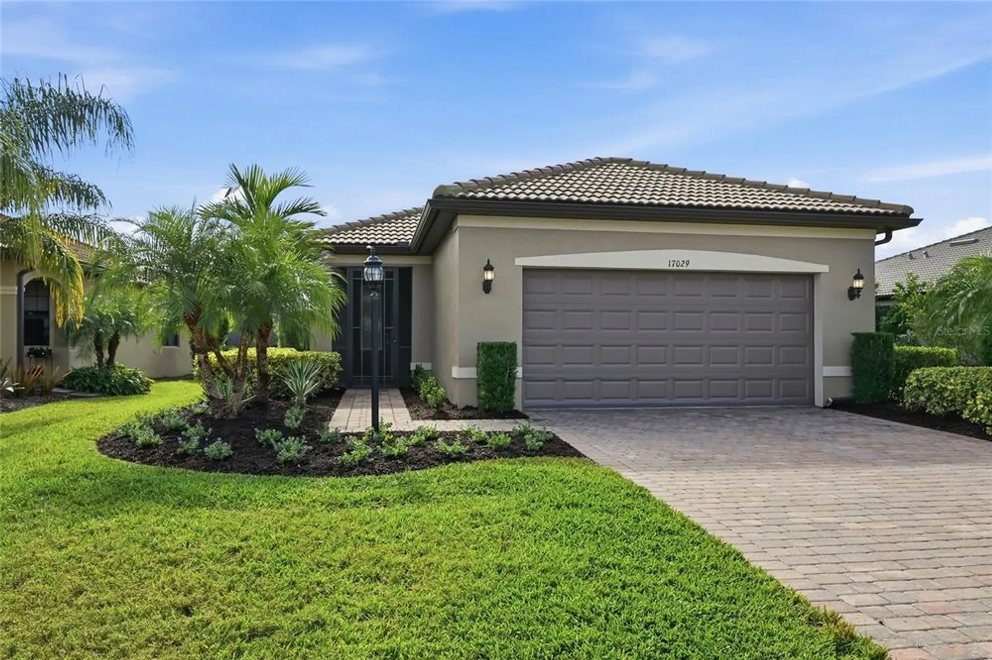 Property Slideshow image 5 of 56 | 17029 hampton falls ter, Bradenton, FL, 34202