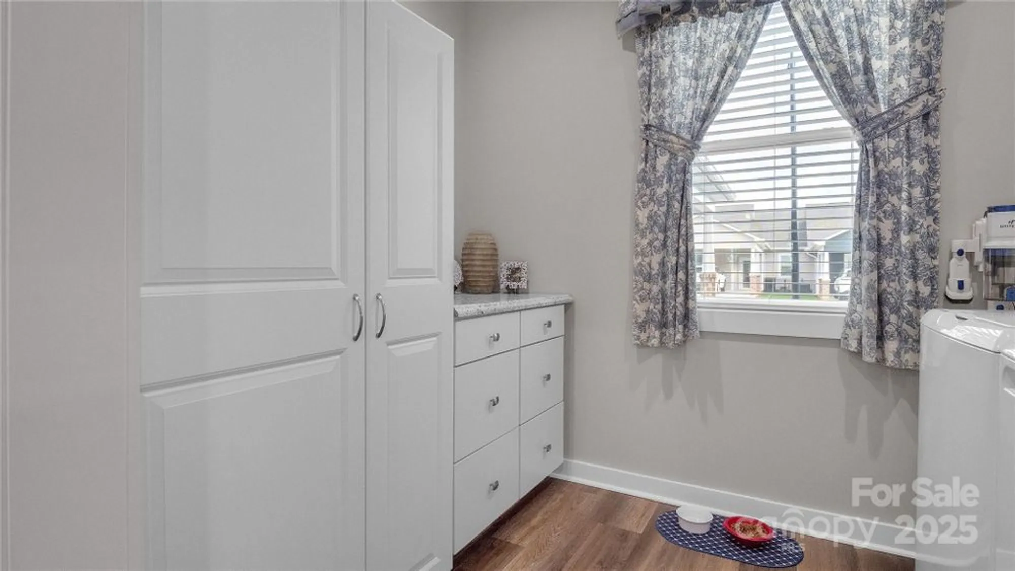 Property Slideshow image 8 of 44 | 1508 28th street ln se, Hickory, NC, 28602