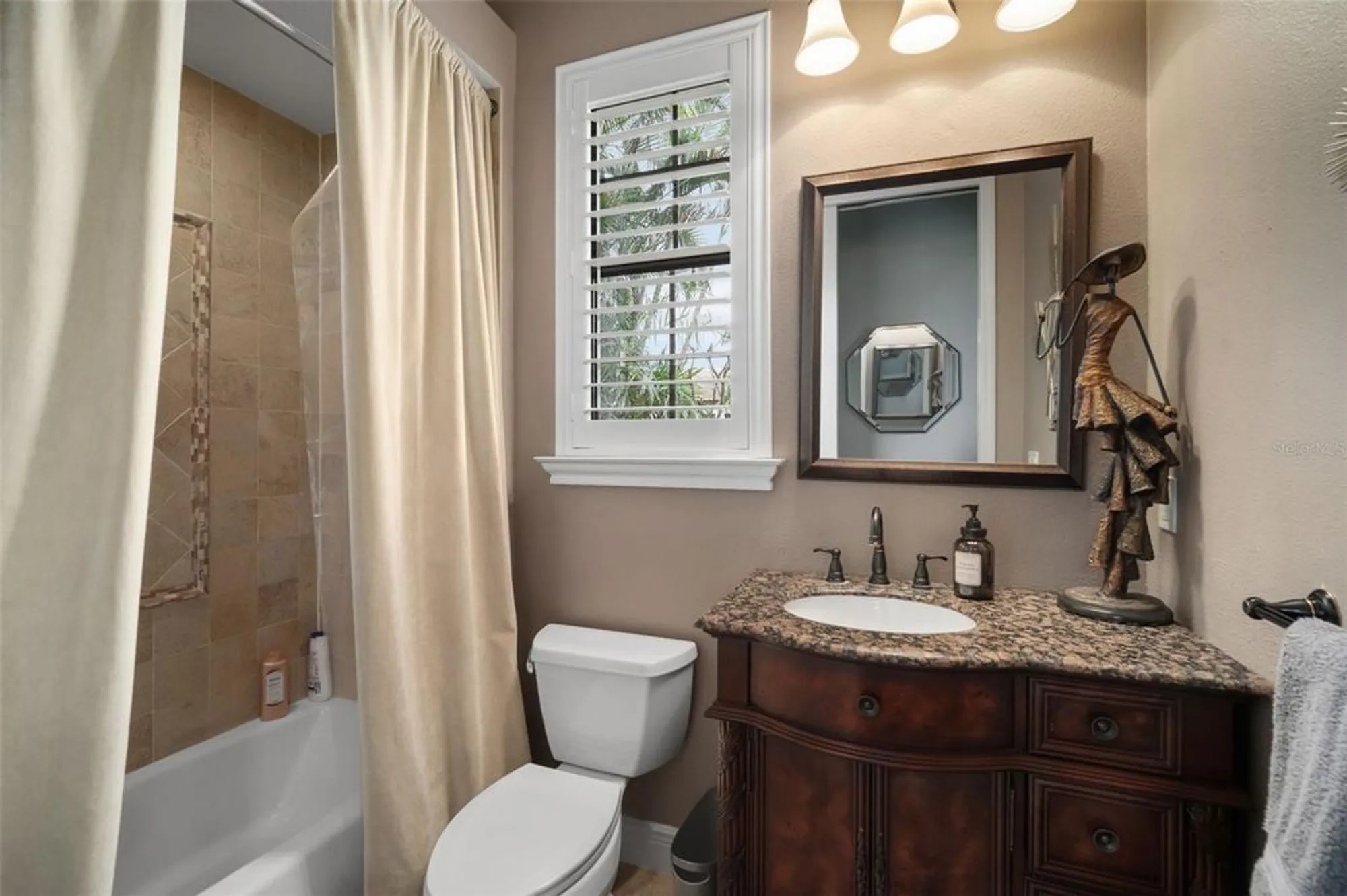 Property Slideshow image 40 of 98 | 5405 tybee island dr, Apollo Beach, FL, 33572