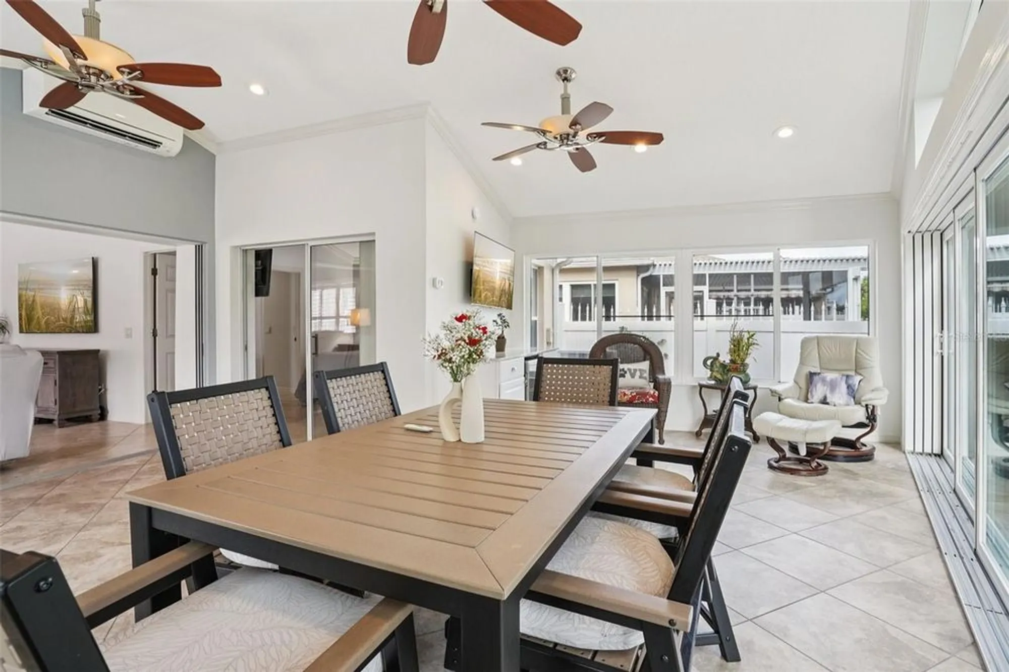 Property Slideshow image 21 of 52 | 1868 dalton dr, The Villages, FL, 32162