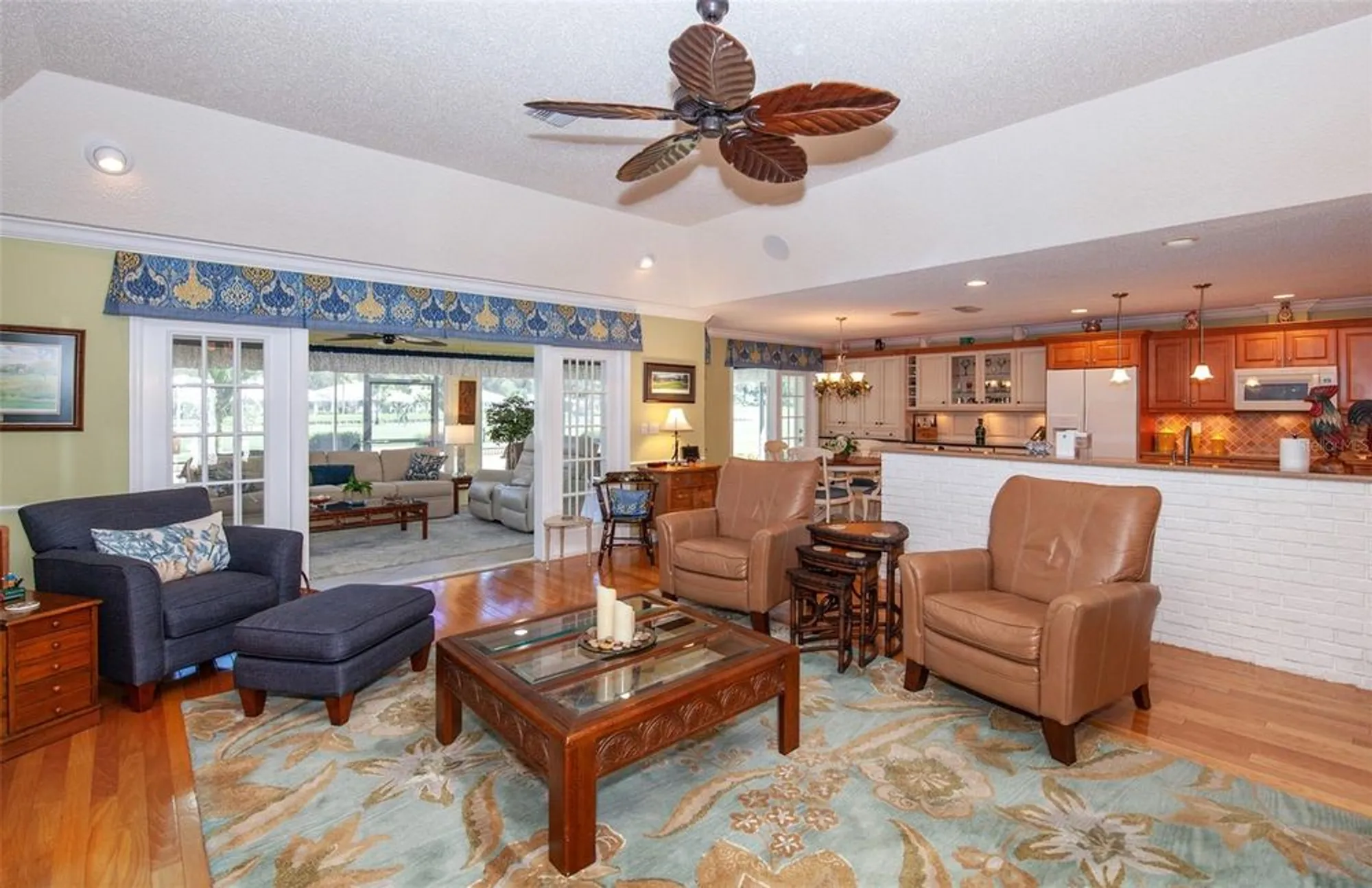 Property Slideshow image 19 of 77 | 810 carnoustie dr, Venice, FL, 34293