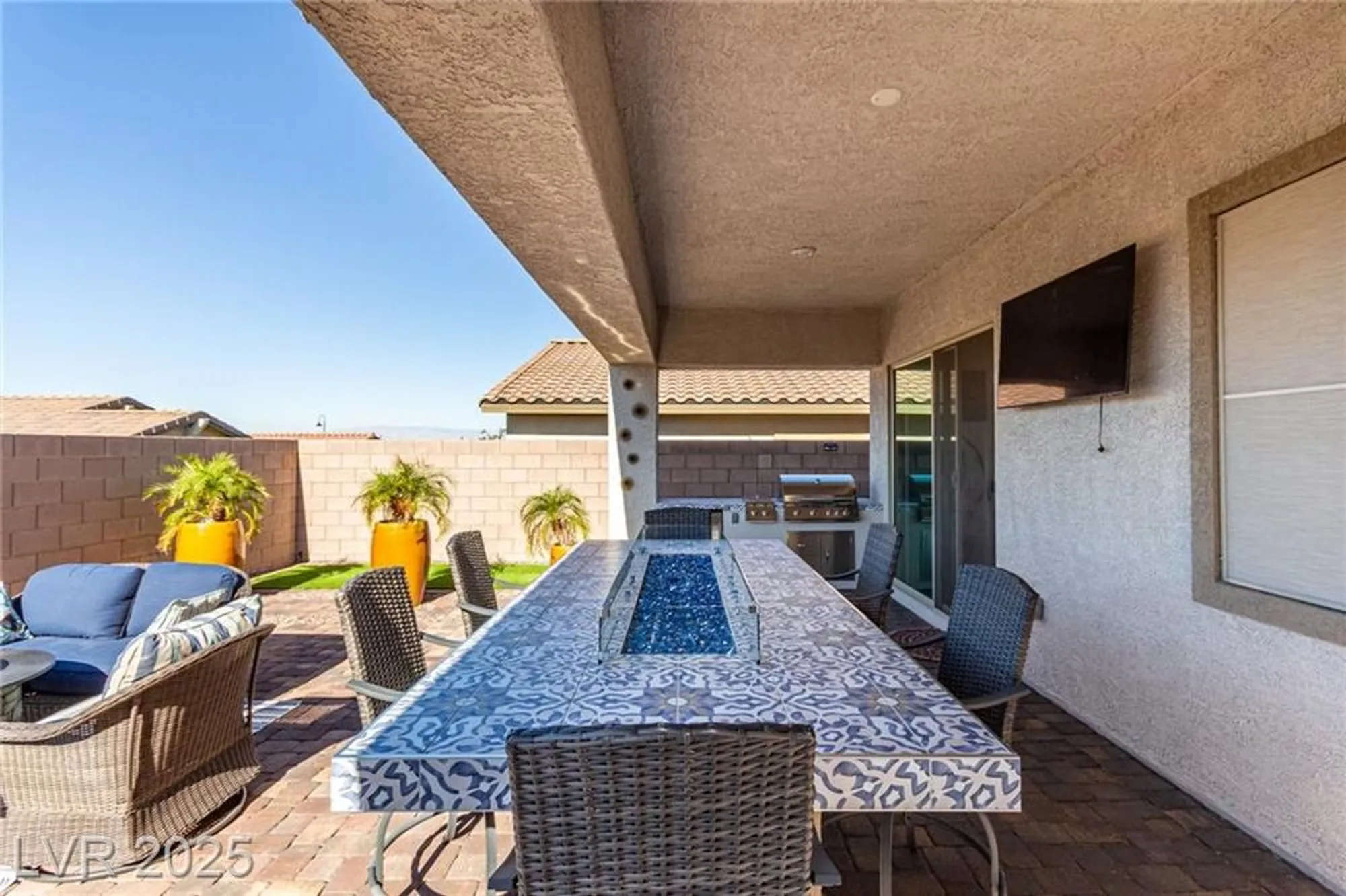 Property Slideshow image 34 of 43 | 685 sunray park st, Henderson, NV, 89011