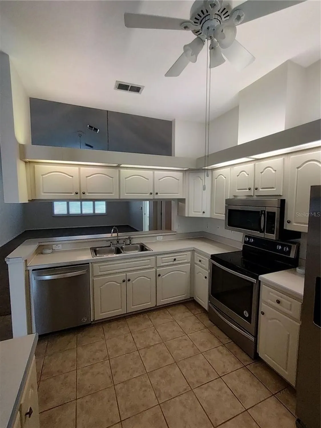 Property Slideshow image 8 of 35 | 11569 sw 71st cir, Ocala, FL, 34476