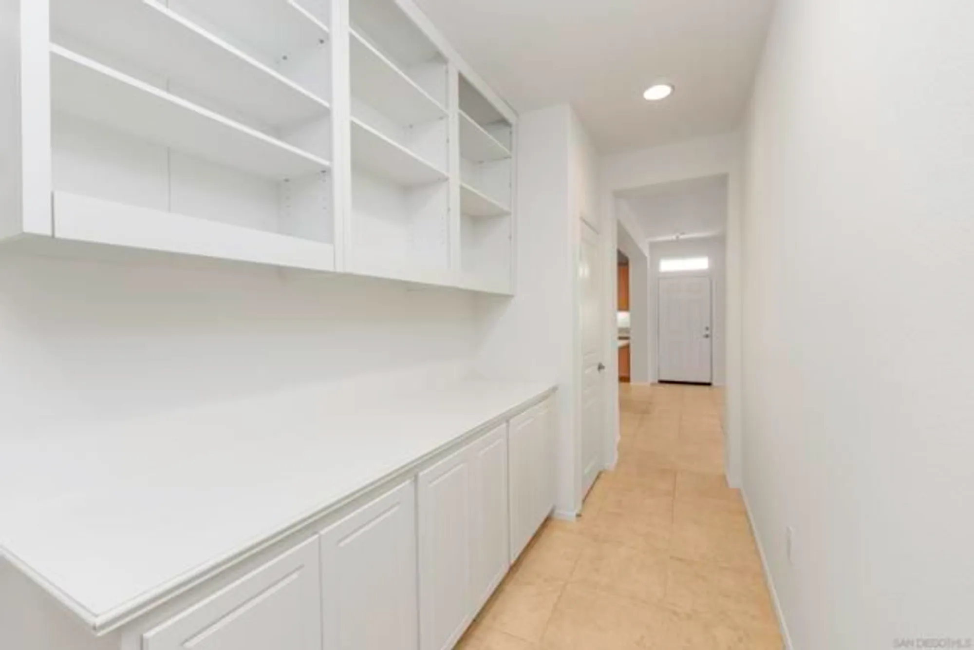 Property Slideshow image 13 of 47 | 1645 beaver crk a, Beaumont, CA, 92223