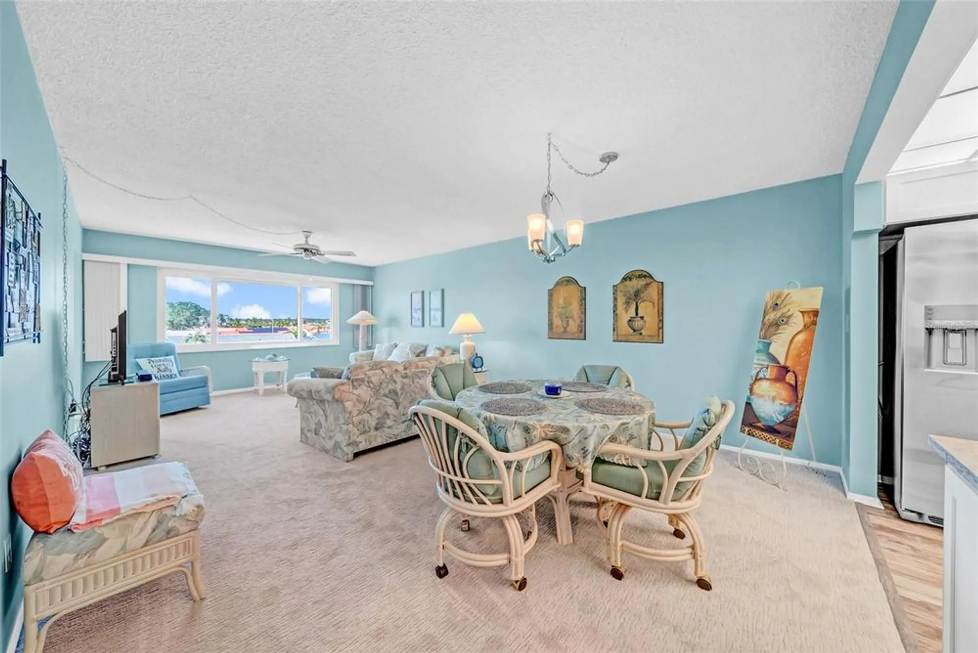 Property Slideshow image 6 of 49 | 4725 cove cir apt 302, St Petersburg, FL, 33708