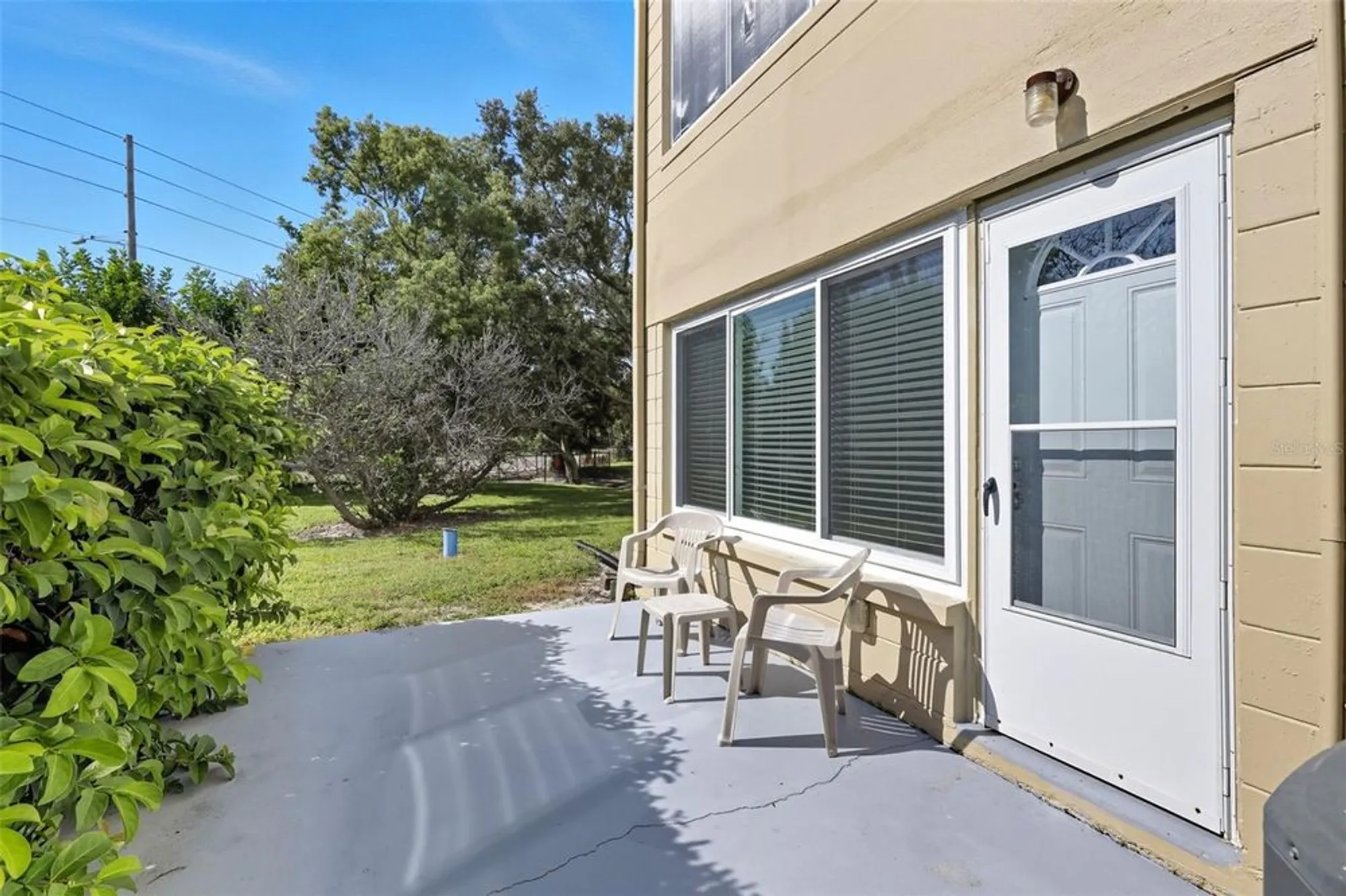 Property Slideshow image 26 of 28 | 2351 irish ln 21, Clearwater, FL, 33763