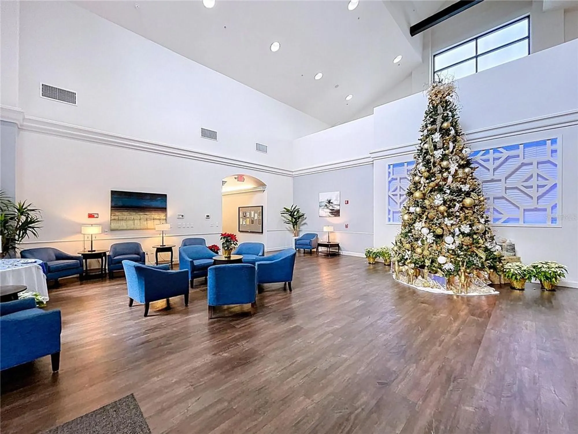 Property Slideshow image 19 of 25 | 18736 bent pine dr dr, Hudson, FL, 34667