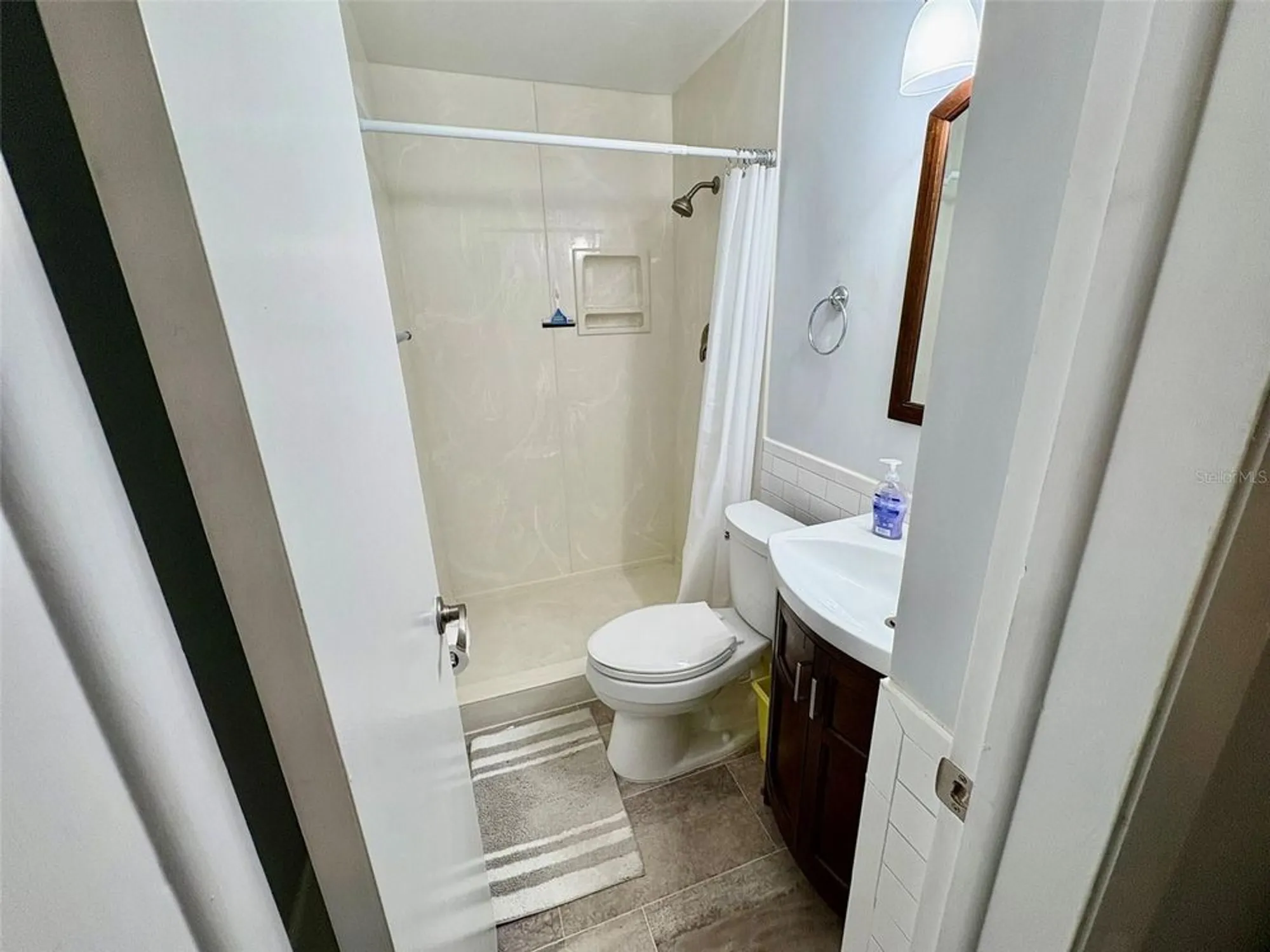 Property Slideshow image 28 of 55 | 2463 brazilia dr 53, Clearwater, FL, 33763