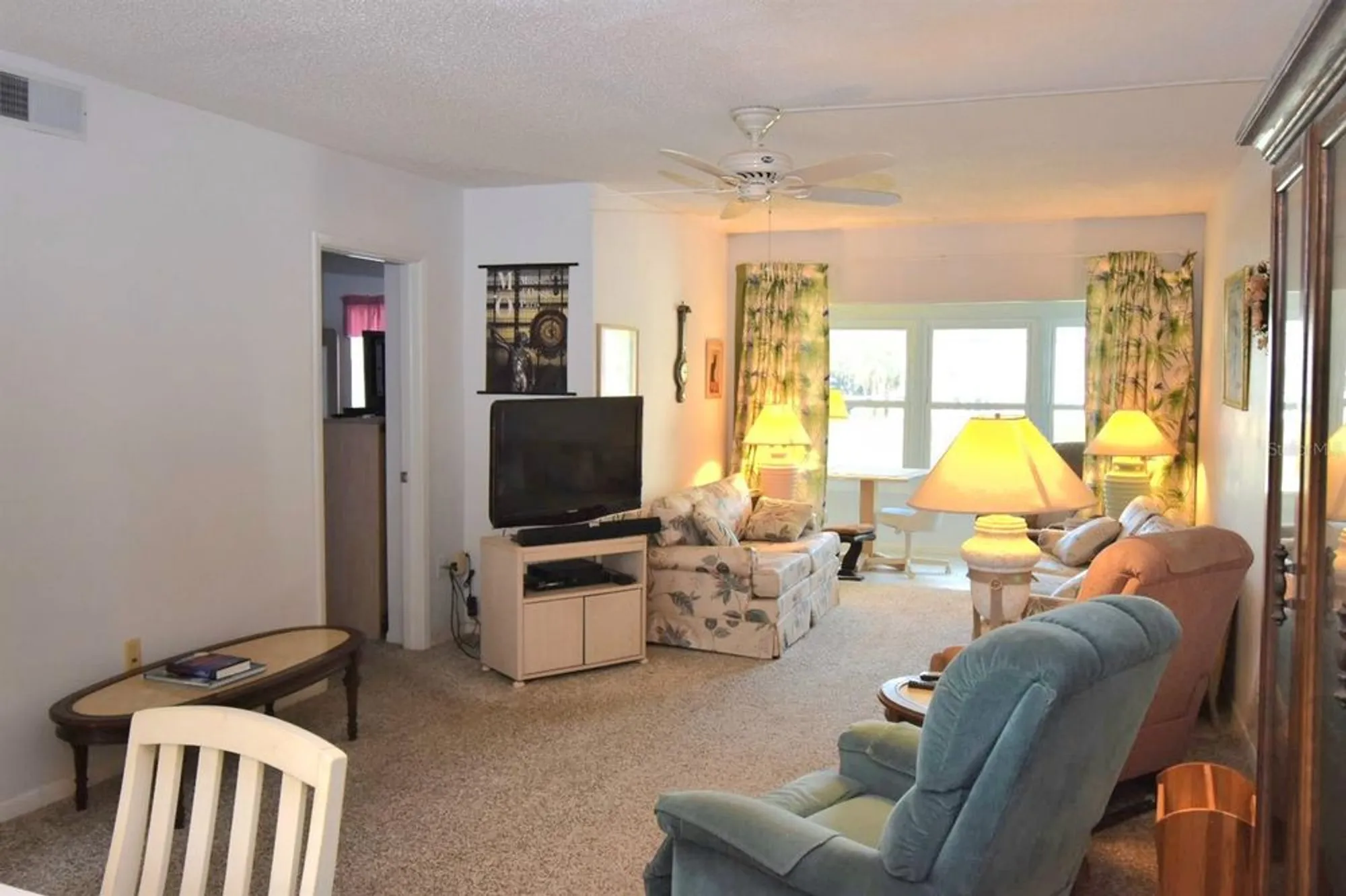 Property Slideshow image 15 of 27 | 960 virginia st 205, Dunedin, FL, 34698