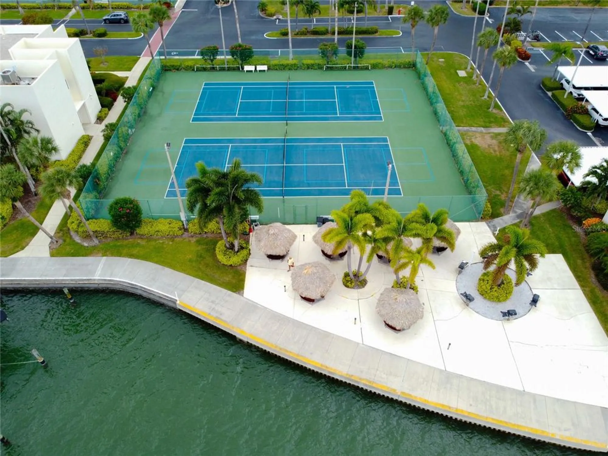 Property Slideshow image 29 of 41 | 7540 bay island dr 251, South Pasadena, FL, 33707