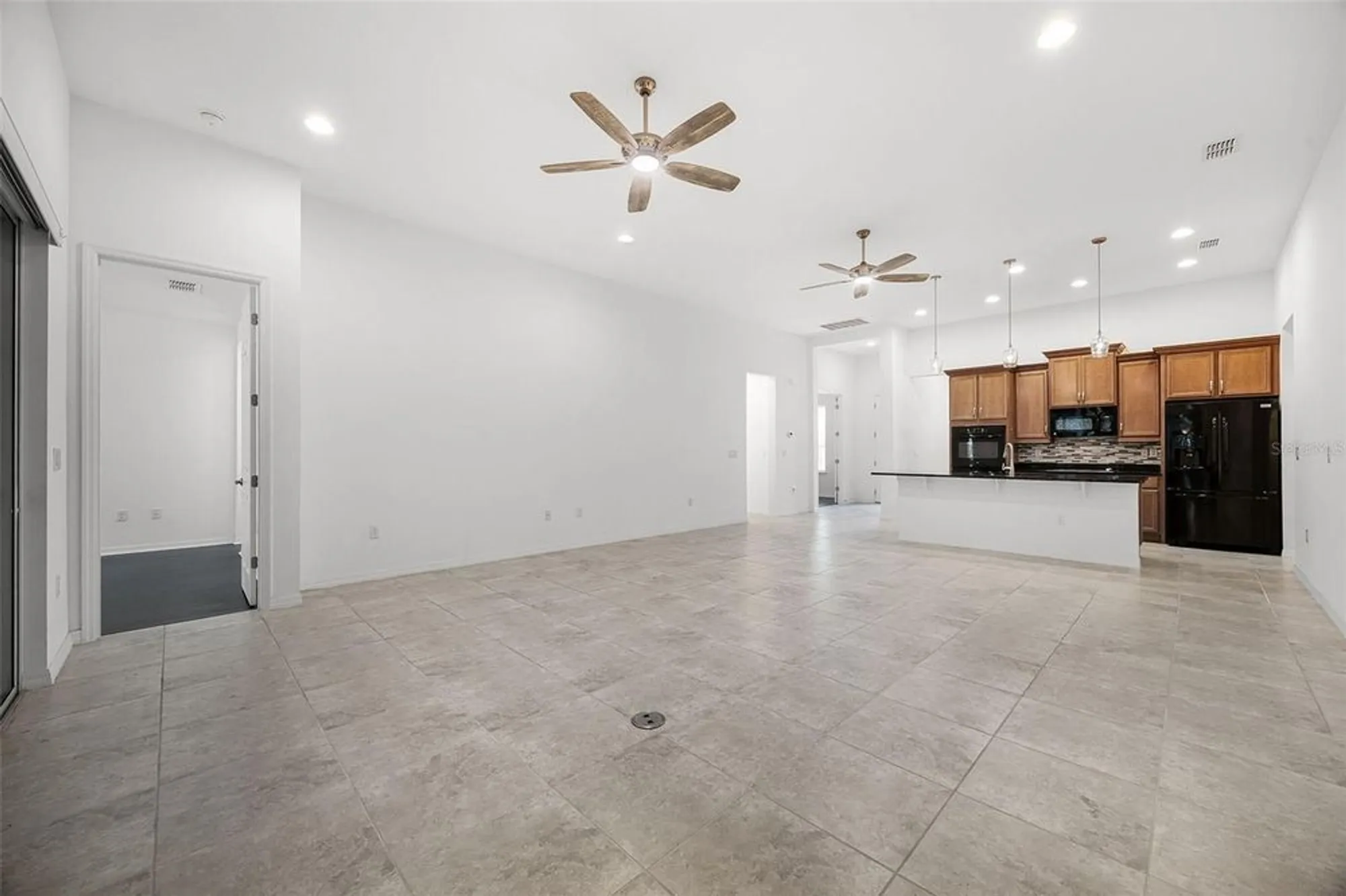 Property Slideshow image 6 of 94 | 780 mystic hill ct, Poinciana, FL, 34759