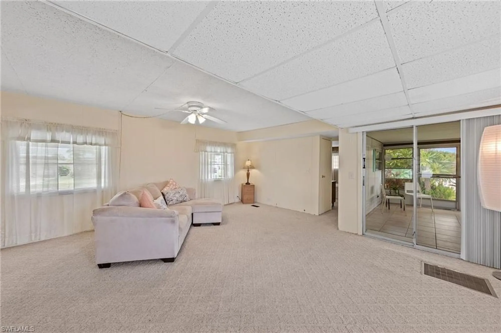 Property Slideshow image 19 of 40 | 16 san remo cir, Naples, FL, 34112