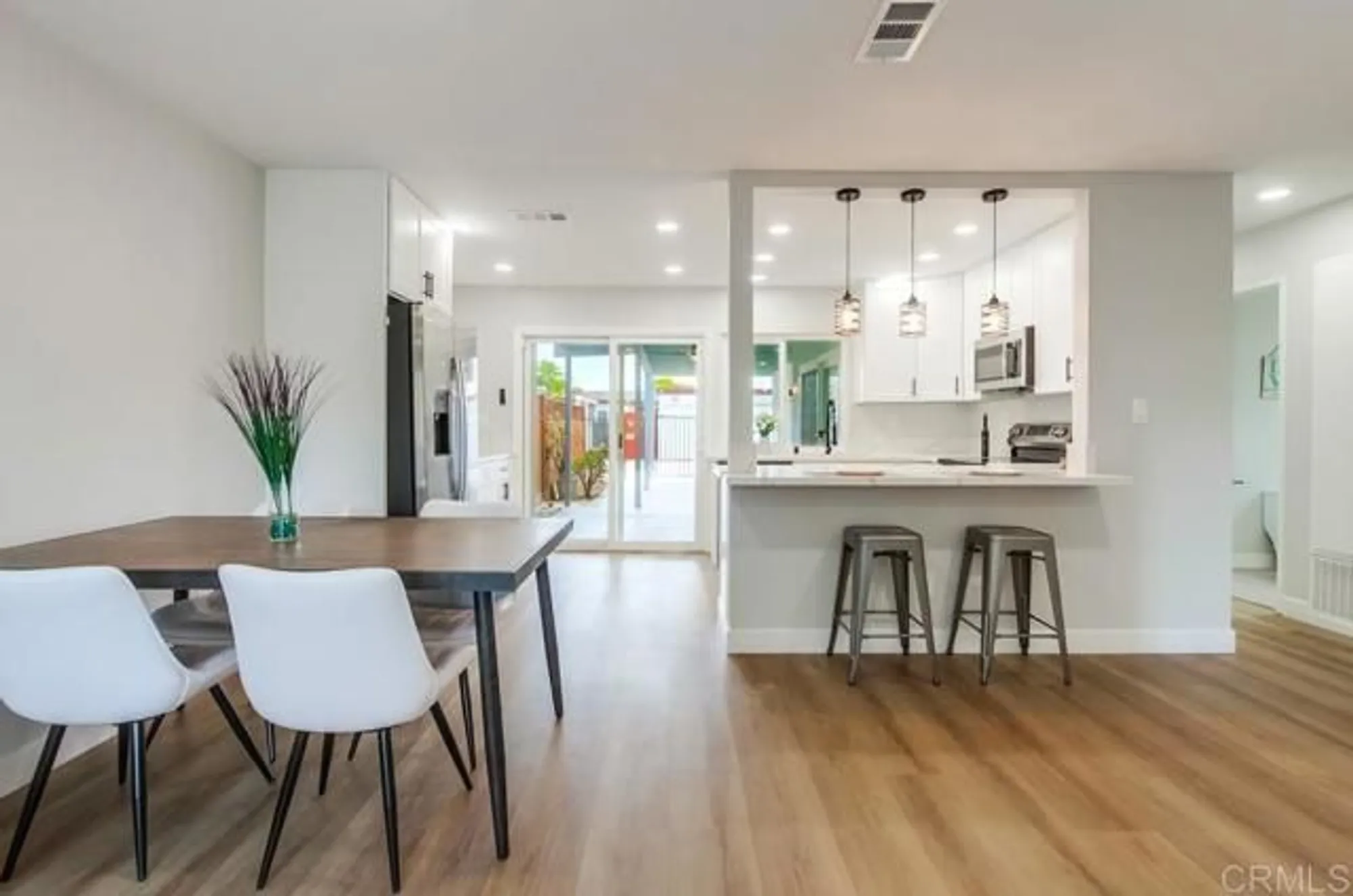 Property Slideshow image 16 of 39 | 3839 vista campana 6, Oceanside, CA, 92057