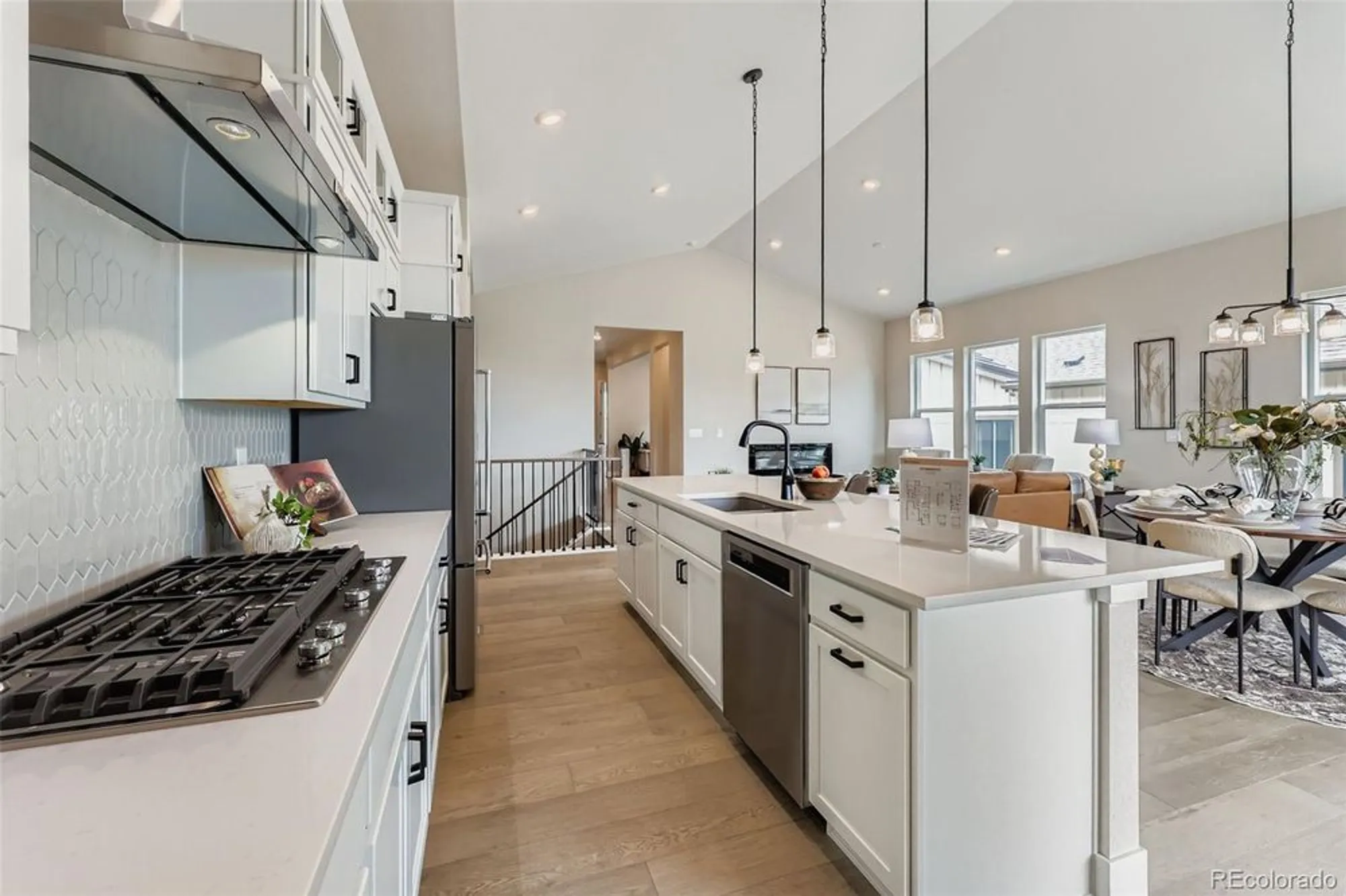 Property Slideshow image 10 of 39 | 2165 grayside cir, Castle Rock, CO, 80109