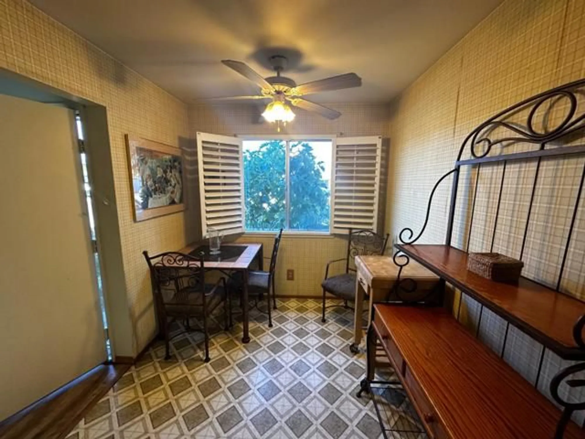 Property Slideshow image 4 of 21 | 563 argos cir, Watsonville, CA, 95076