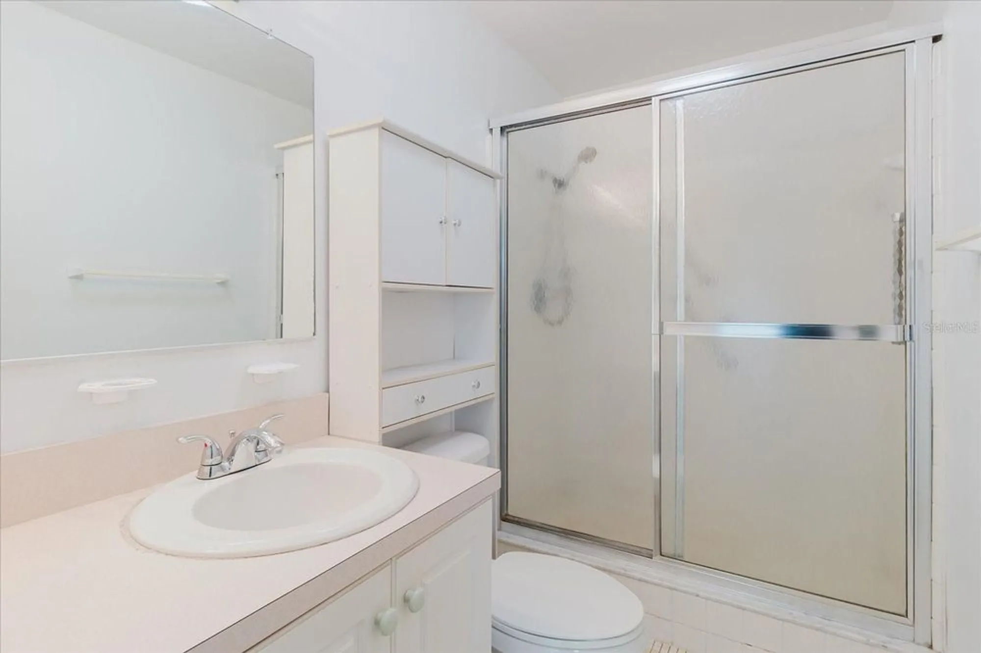 Property Slideshow image 20 of 60 | 646 allegheny dr, Sun City Center, FL, 33573