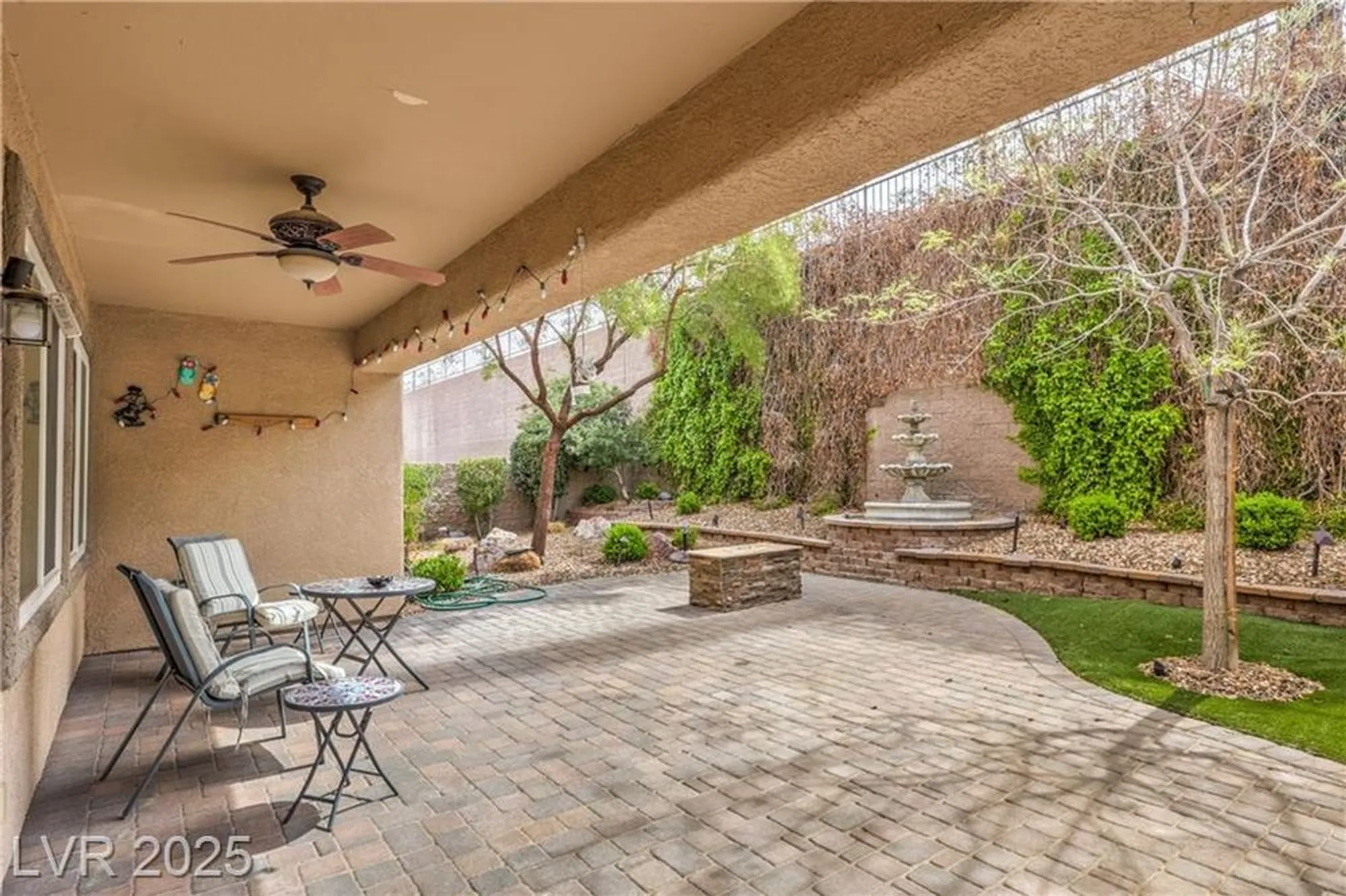 Property Slideshow image 34 of 37 | 2413 hamonah dr, Henderson, NV, 89044